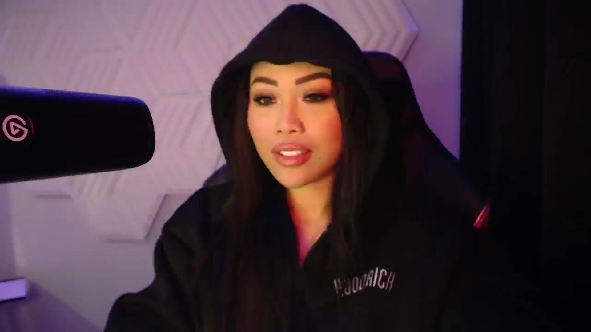 Gallery image thumbnail from SinCityVEE's myfreecams stream on, 11/02/2024, 08:08 image 2 of 20