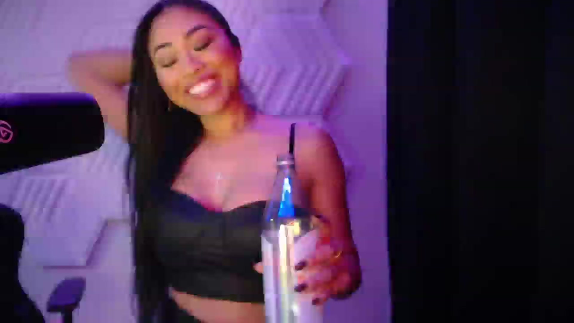 Gallery image thumbnail from SinCityVEE's myfreecams stream on, 11/03/2024, 11:24 image 6 of 20