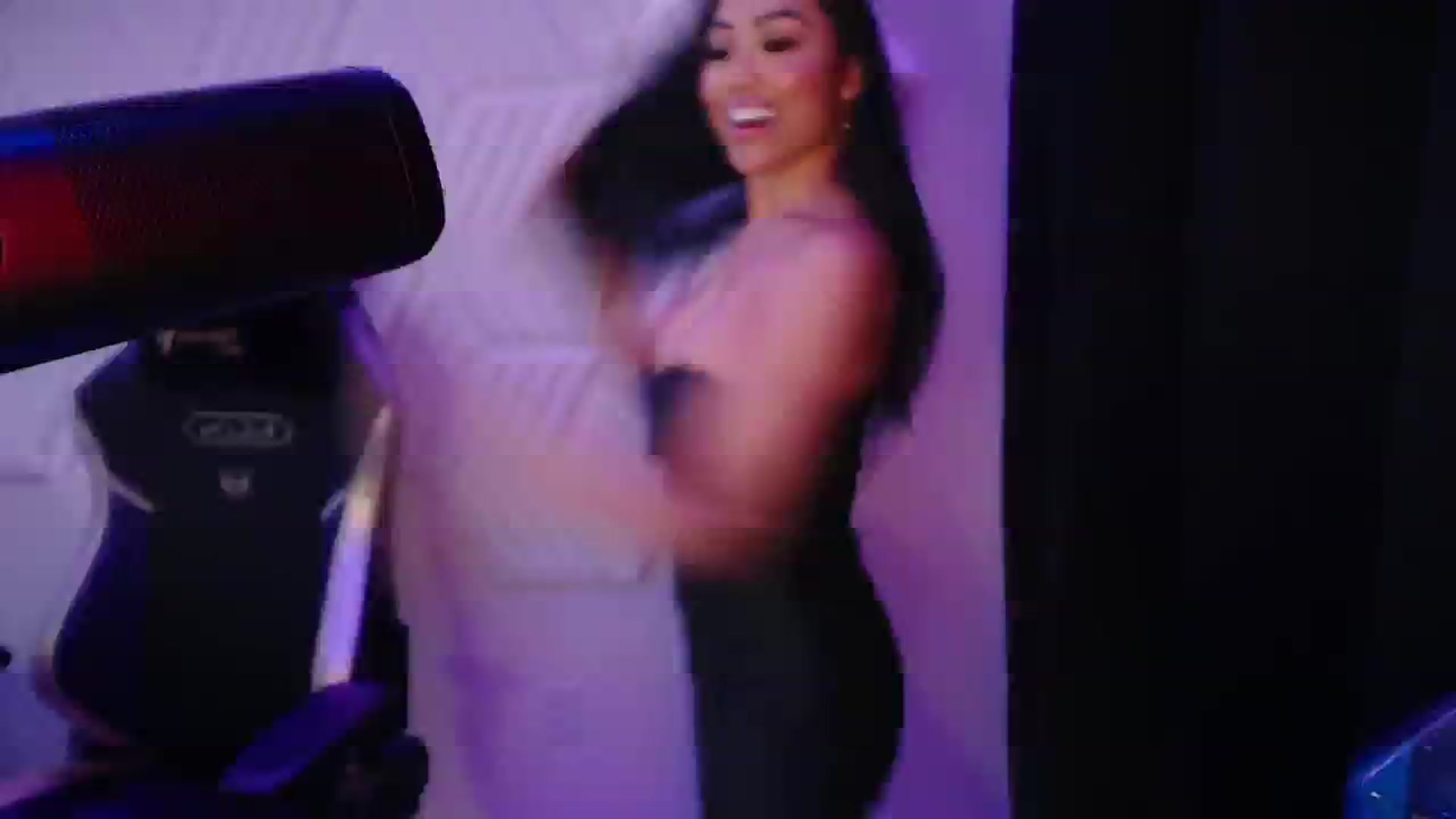 Gallery image thumbnail from SinCityVEE's myfreecams stream on, 11/03/2024, 11:24 image 18 of 20