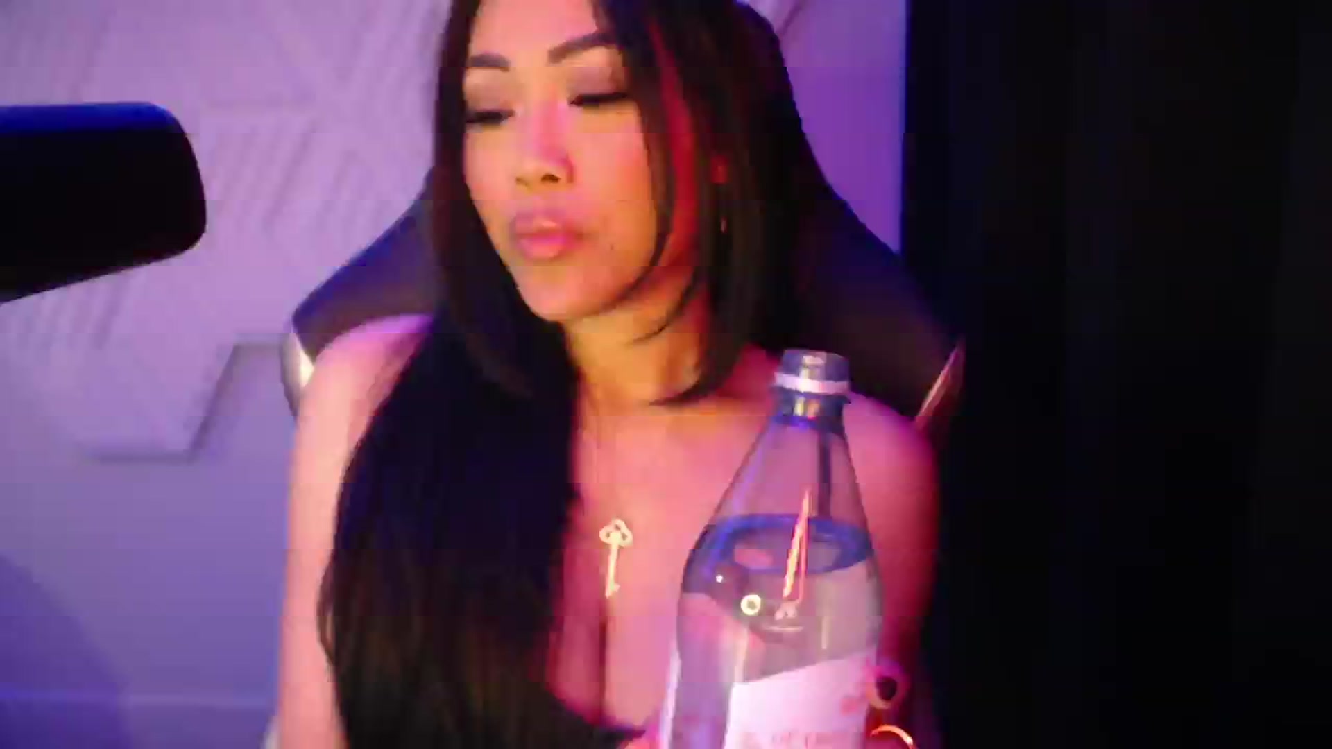 Gallery image thumbnail from SinCityVEE's myfreecams stream on, 11/03/2024, 11:24 image 2 of 20