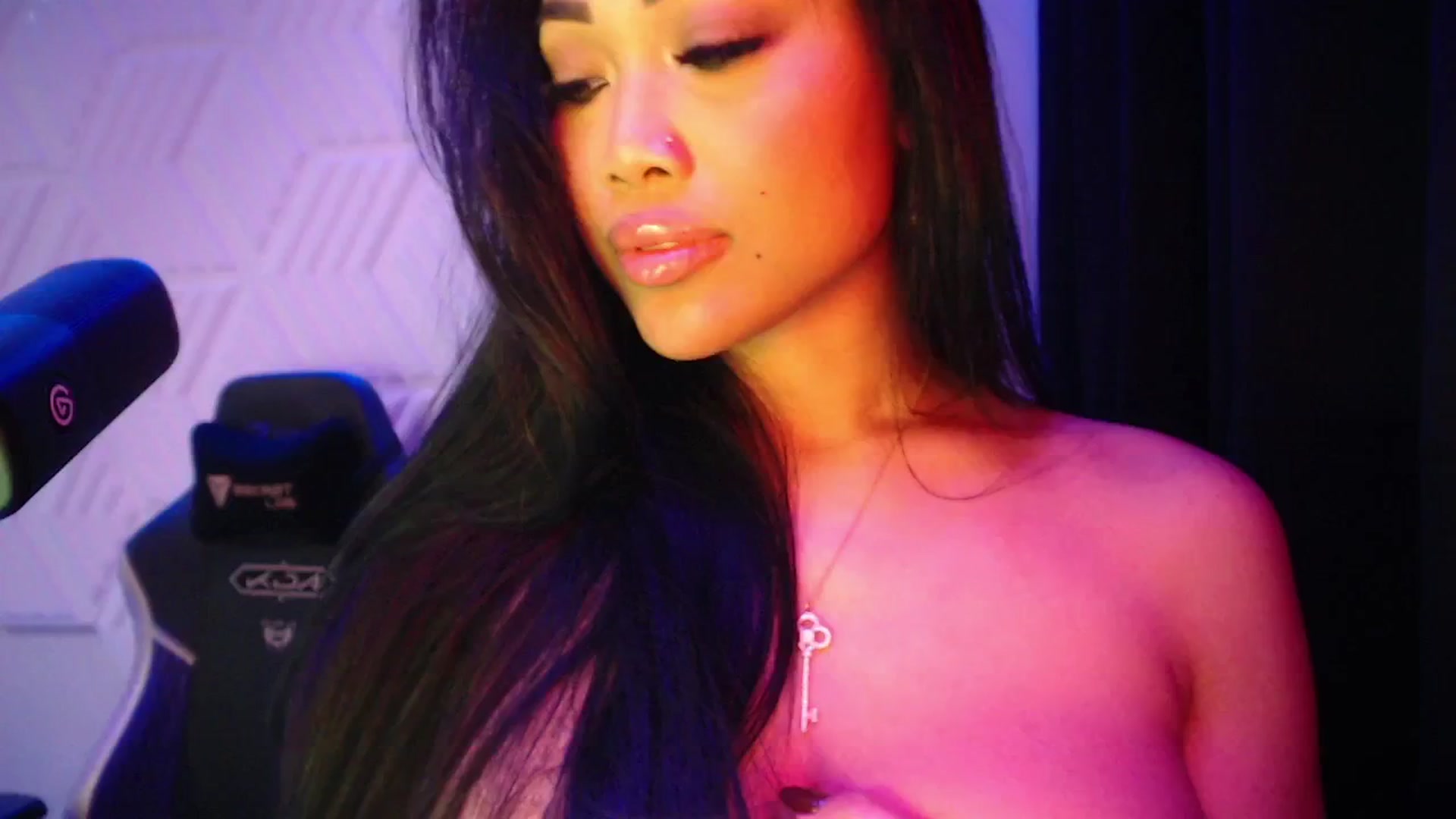 Gallery image thumbnail from SinCityVEE's myfreecams stream on, 11/03/2024, 13:37 image 5 of 20