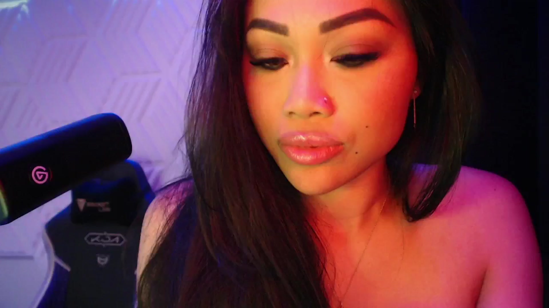 Gallery image thumbnail from SinCityVEE's myfreecams stream on, 11/03/2024, 13:37 image 4 of 20