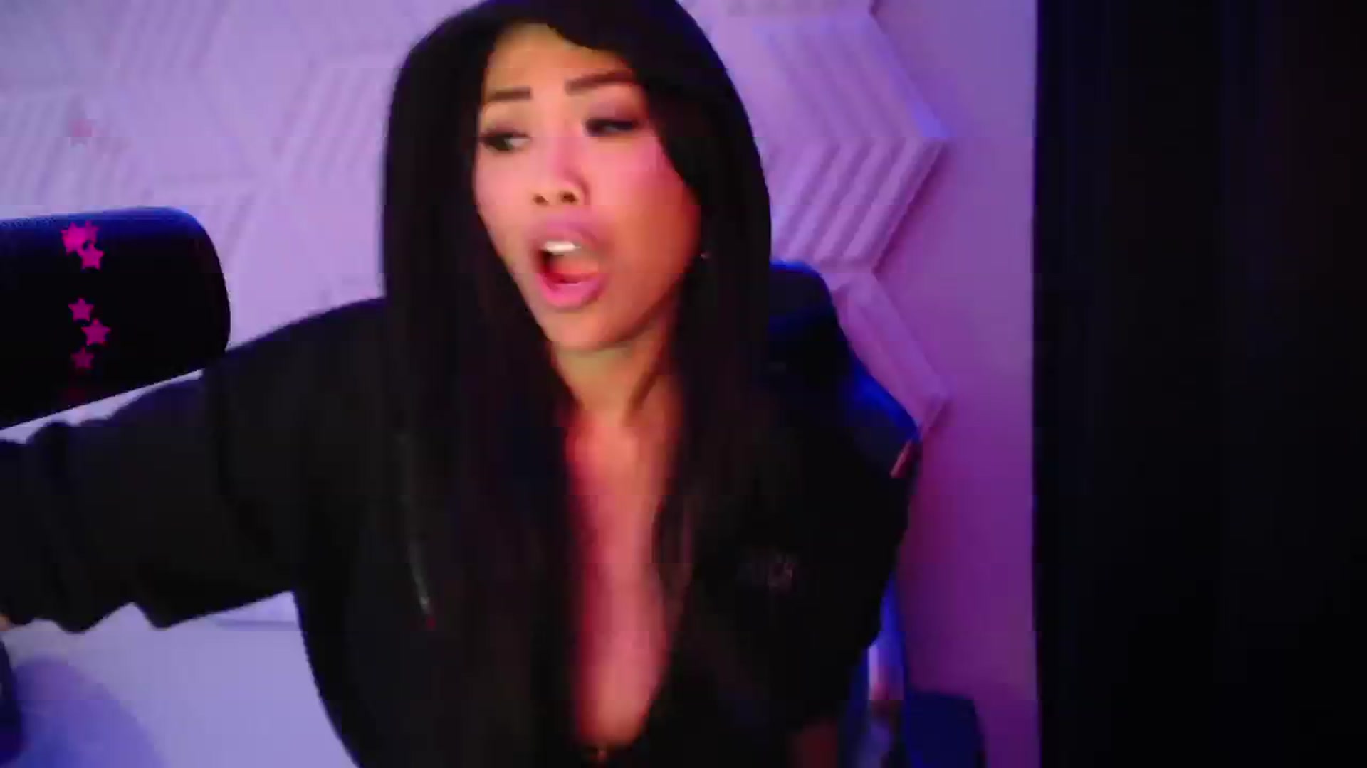 Gallery image thumbnail from SinCityVEE's myfreecams stream on, 11/09/2024, 10:03 image 13 of 20