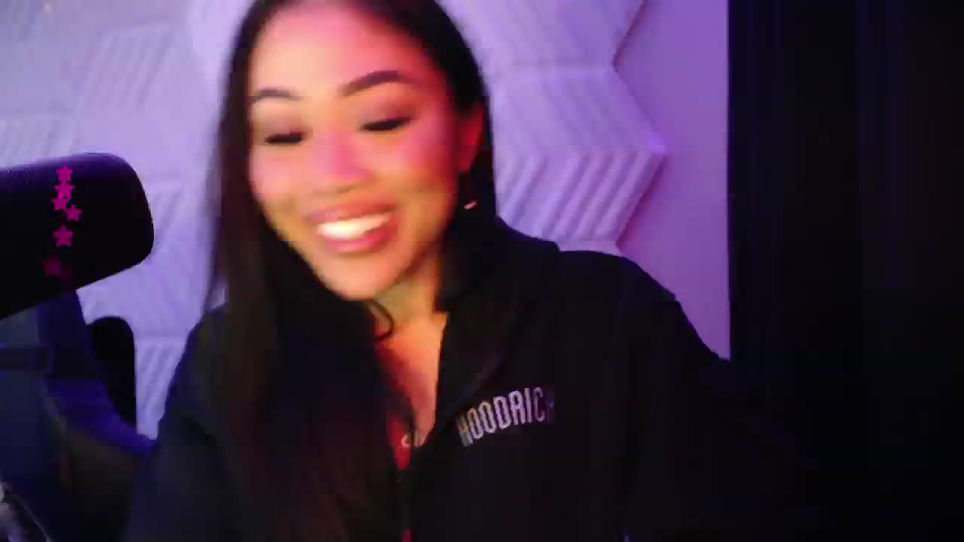 Gallery image thumbnail from SinCityVEE's myfreecams stream on, 11/09/2024, 10:03 image 4 of 20