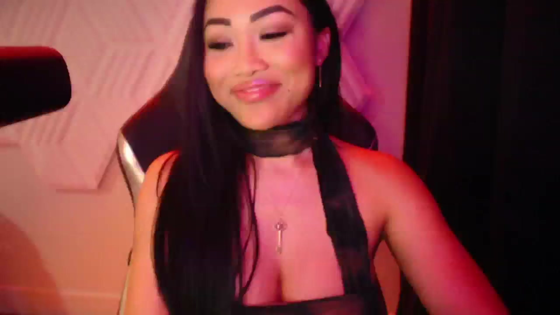 Gallery image thumbnail from SinCityVEE's myfreecams stream on, 11/12/2024, 09:17 image 9 of 20