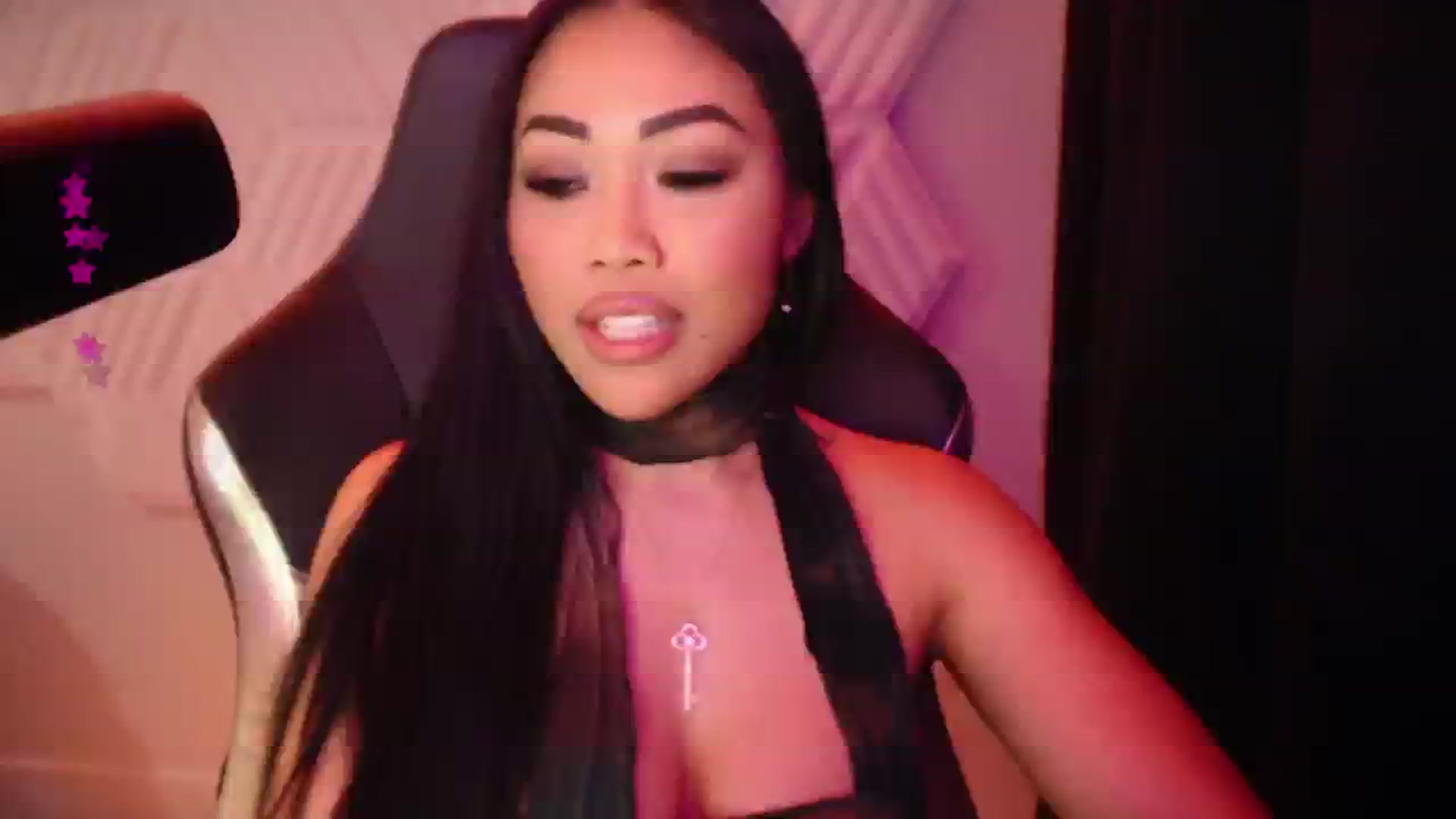 Gallery image thumbnail from SinCityVEE's myfreecams stream on, 11/12/2024, 09:17 image 5 of 20