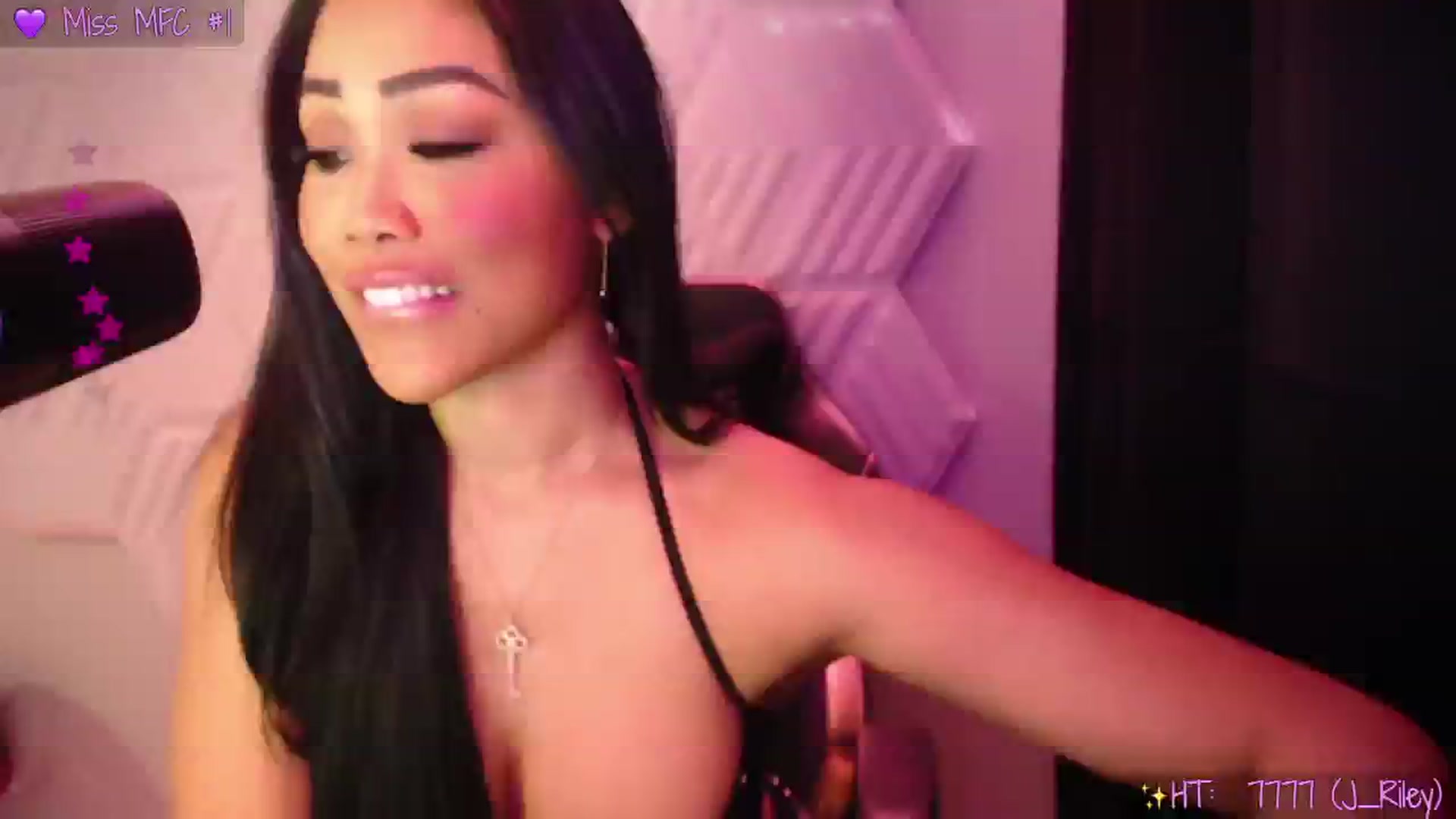 Gallery image thumbnail from SinCityVEE's myfreecams stream on, 11/16/2024, 09:59 image 8 of 20