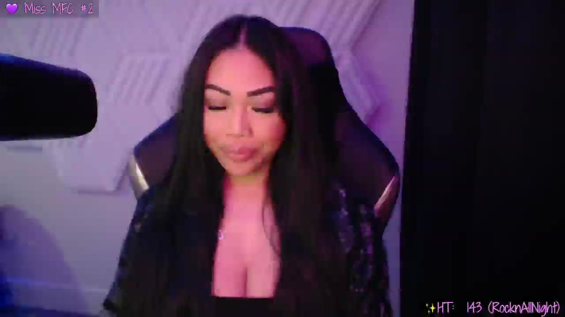 Gallery image thumbnail from SinCityVEE's myfreecams stream on, 11/22/2024, 08:39 image 8 of 20