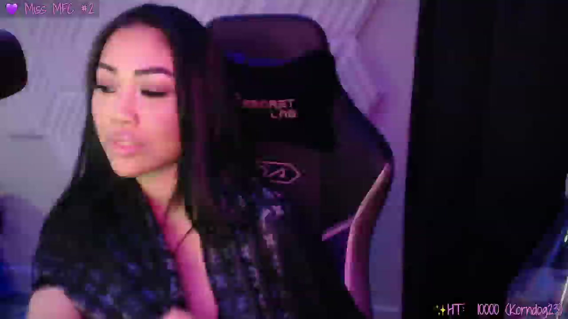 Gallery image thumbnail from SinCityVEE's myfreecams stream on, 11/22/2024, 08:39 image 20 of 20