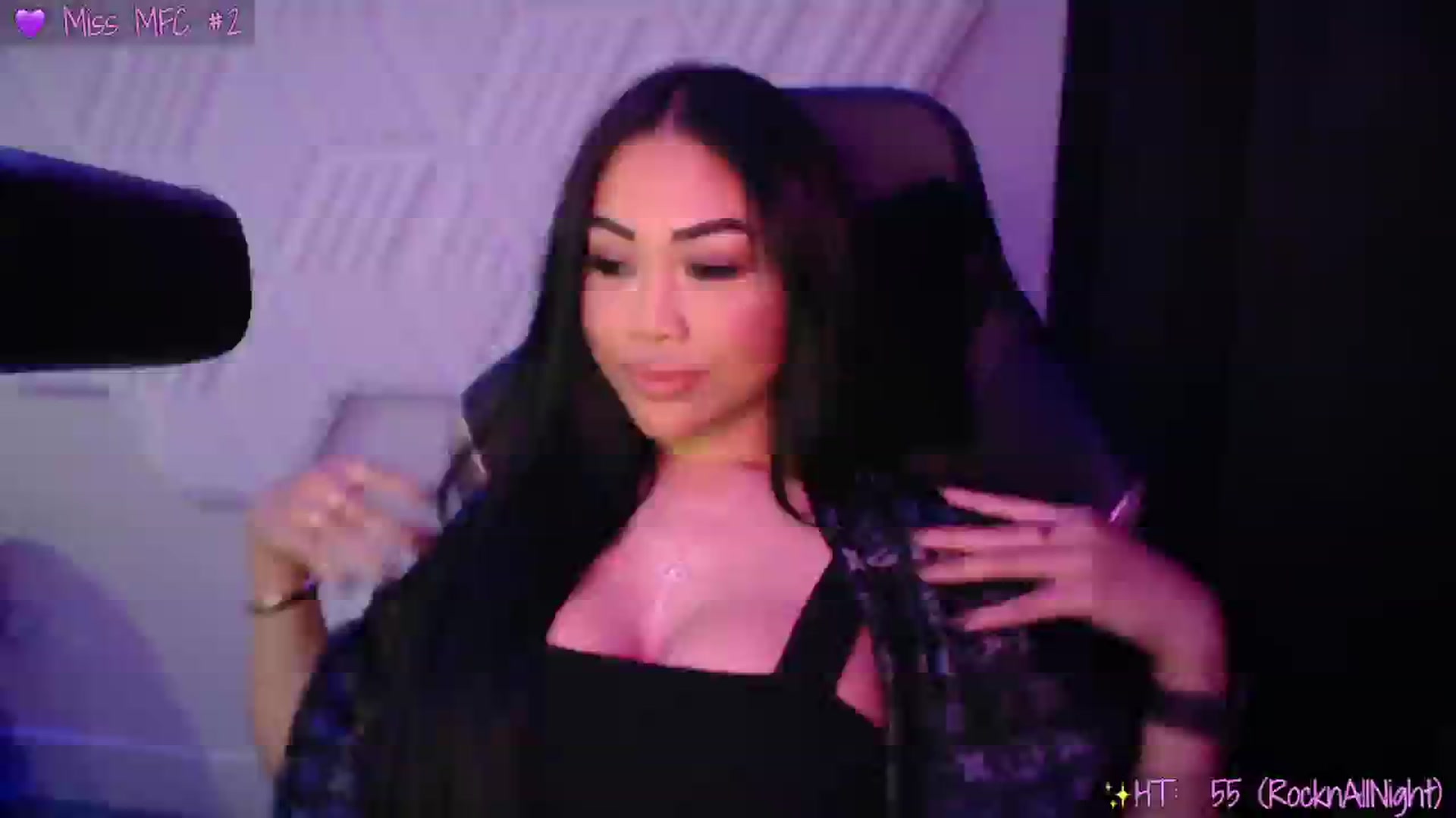 Gallery image thumbnail from SinCityVEE's myfreecams stream on, 11/22/2024, 08:39 image 4 of 20