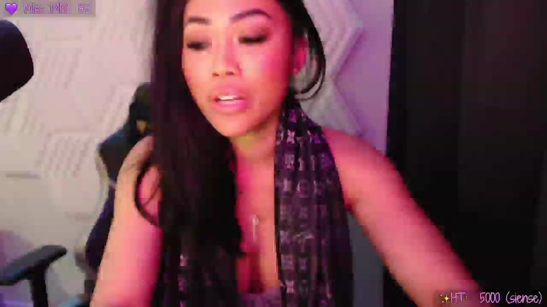 Gallery image thumbnail from SinCityVEE's myfreecams stream on, 11/24/2024, 10:53 image 16 of 20
