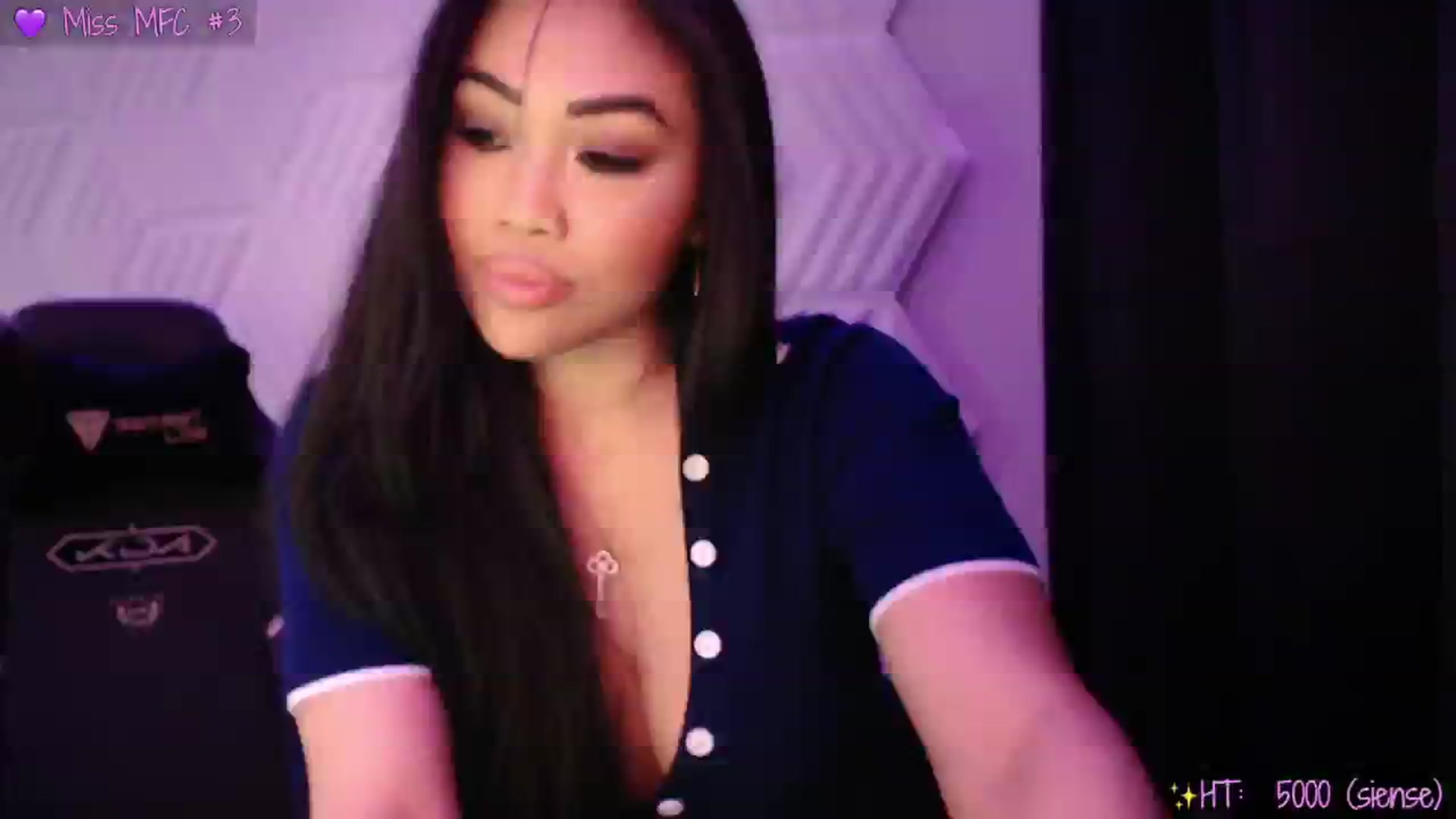 Gallery image thumbnail from SinCityVEE's myfreecams stream on, 11/28/2024, 09:43 image 12 of 20