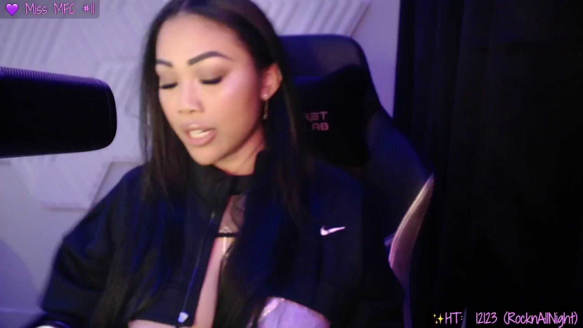 Gallery image thumbnail from SinCityVEE's myfreecams stream on, 12/02/2024, 12:26 image 3 of 20