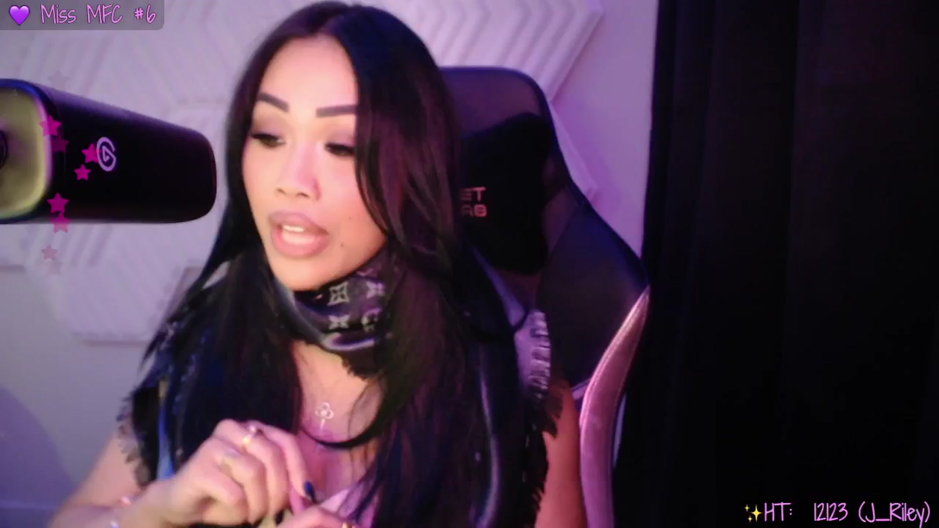Gallery image thumbnail from SinCityVEE's myfreecams stream on, 12/05/2024, 07:31 image 10 of 20