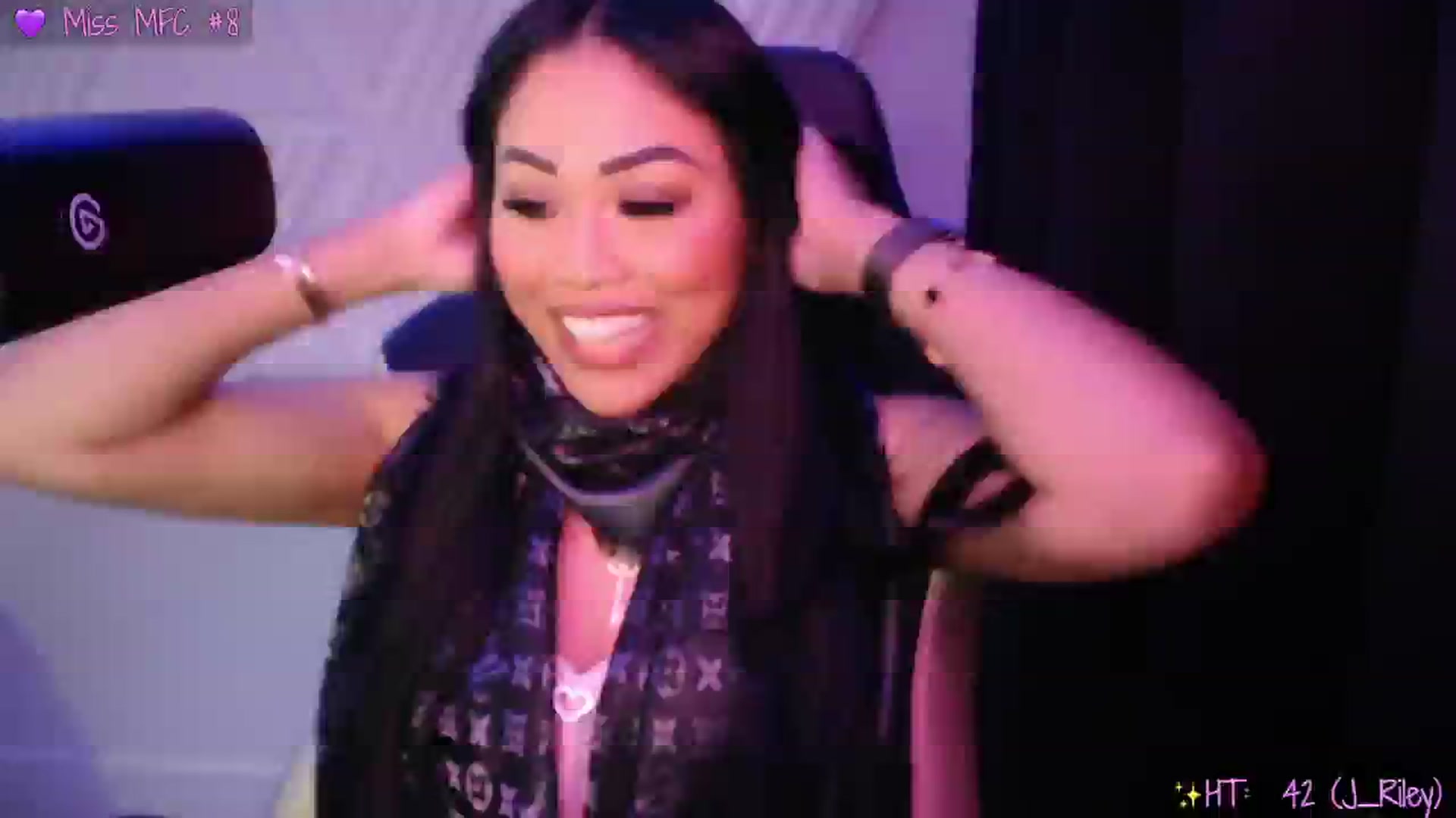 Gallery image thumbnail from SinCityVEE's myfreecams stream on, 12/05/2024, 07:31 image 1 of 20