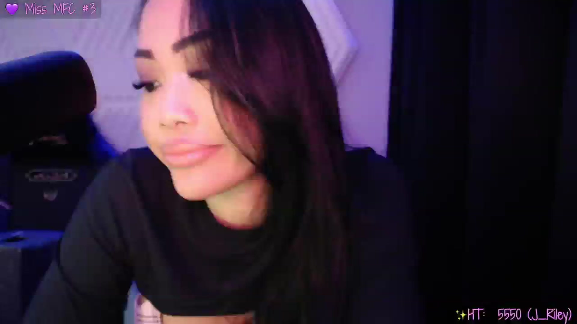 Gallery image thumbnail from SinCityVEE's myfreecams stream on, 12/07/2024, 09:12 image 11 of 20
