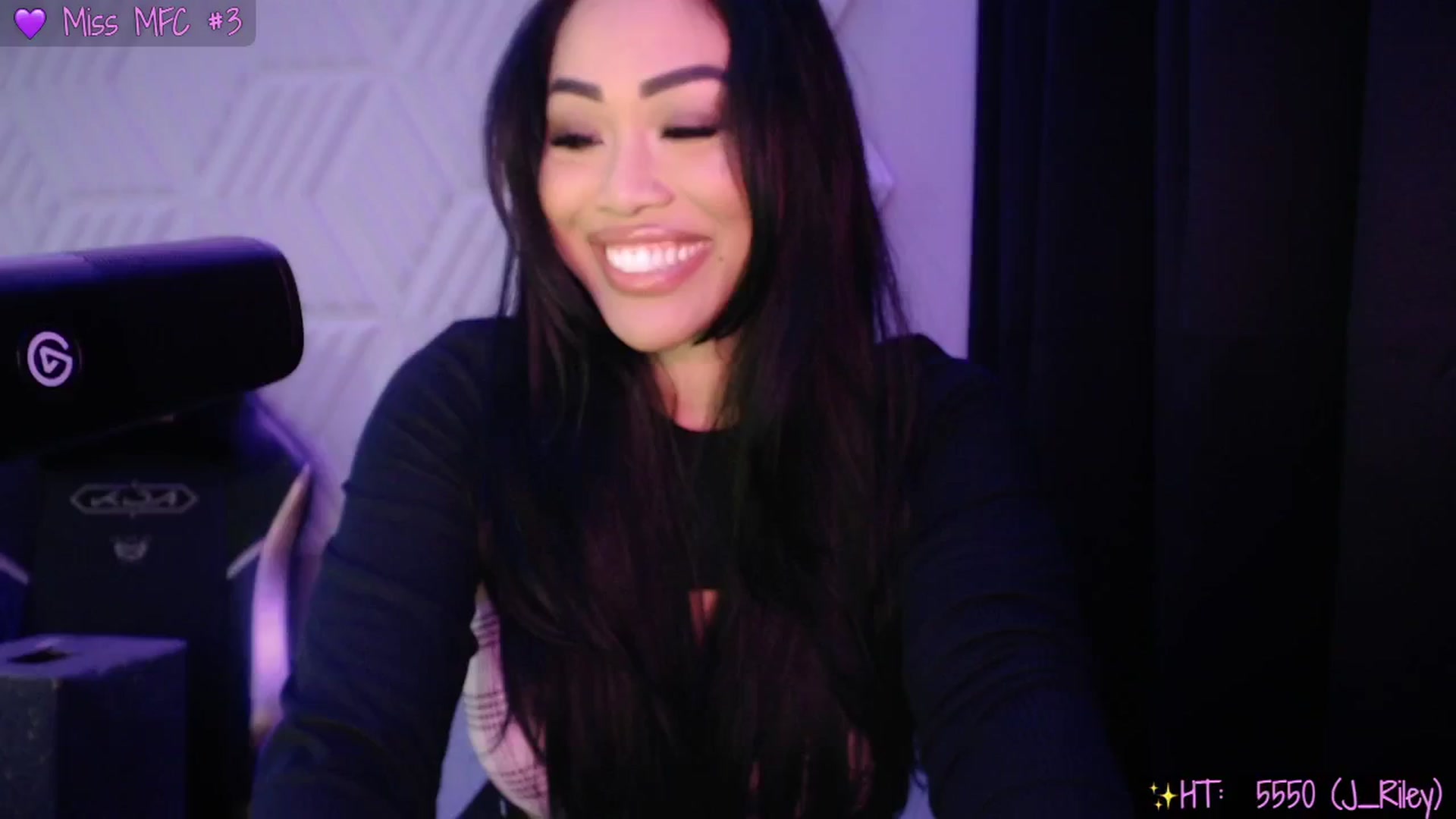 Gallery image thumbnail from SinCityVEE's myfreecams stream on, 12/07/2024, 09:12 image 10 of 20