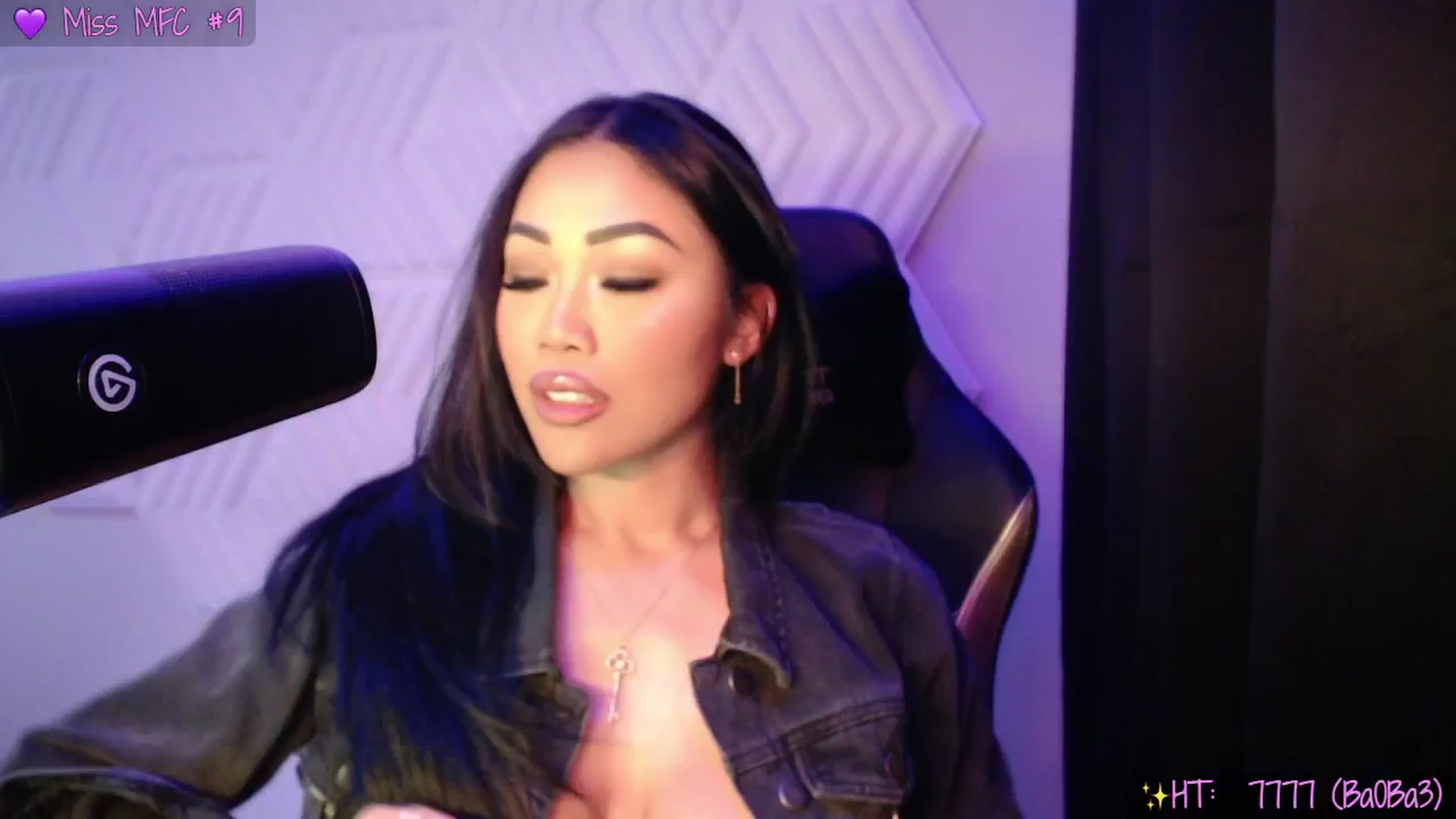 Gallery image thumbnail from SinCityVEE's myfreecams stream on, 12/29/2024, 11:03 image 9 of 20