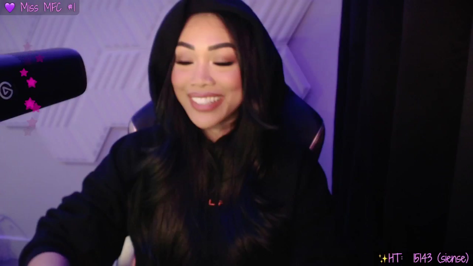 Gallery image thumbnail from SinCityVEE's myfreecams stream on, 01/03/2025, 07:18 image 2 of 20