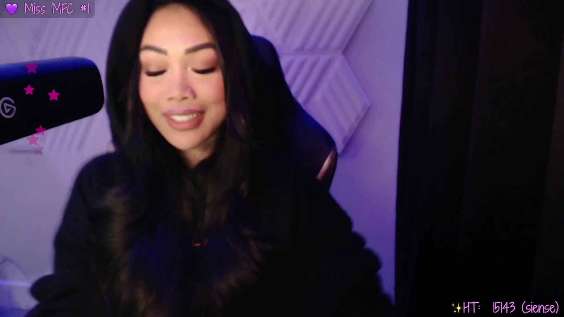 Gallery image thumbnail from SinCityVEE's myfreecams stream on, 01/03/2025, 07:18 image 3 of 20