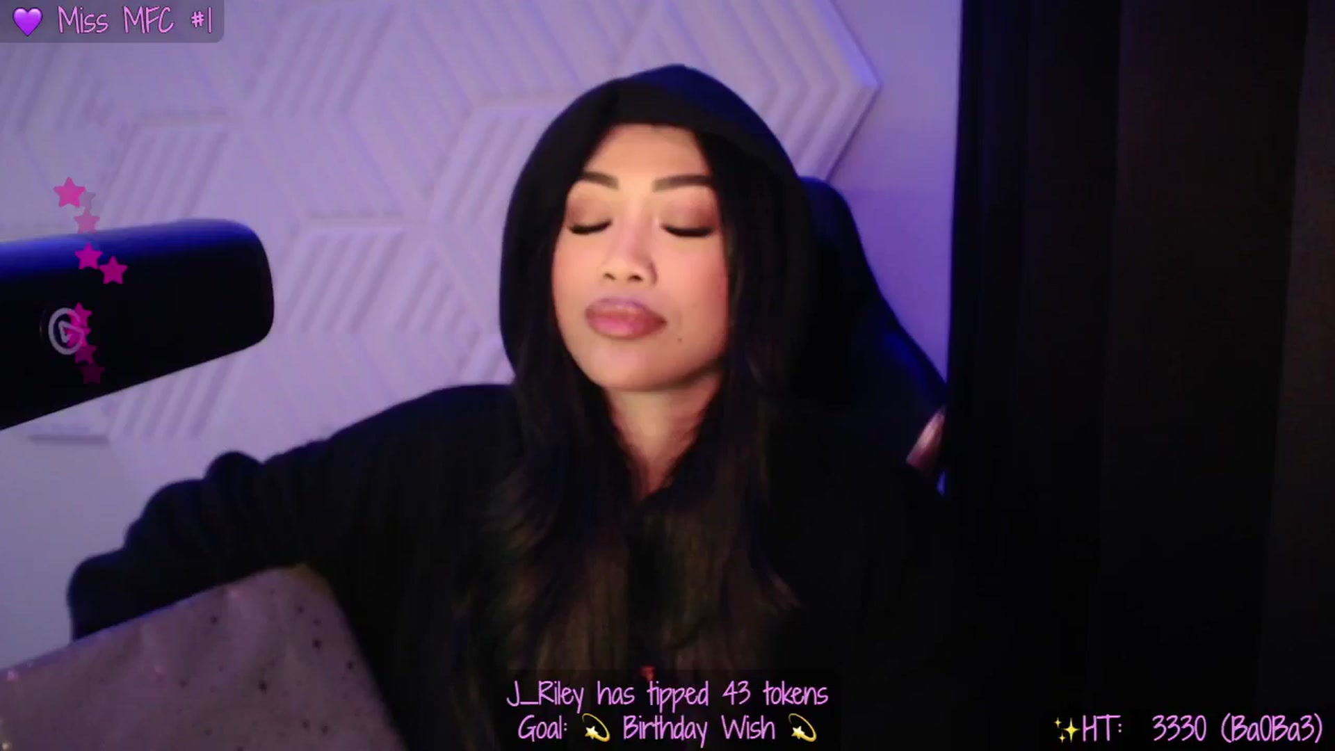 Gallery image thumbnail from SinCityVEE's myfreecams stream on, 01/03/2025, 07:18 image 10 of 20