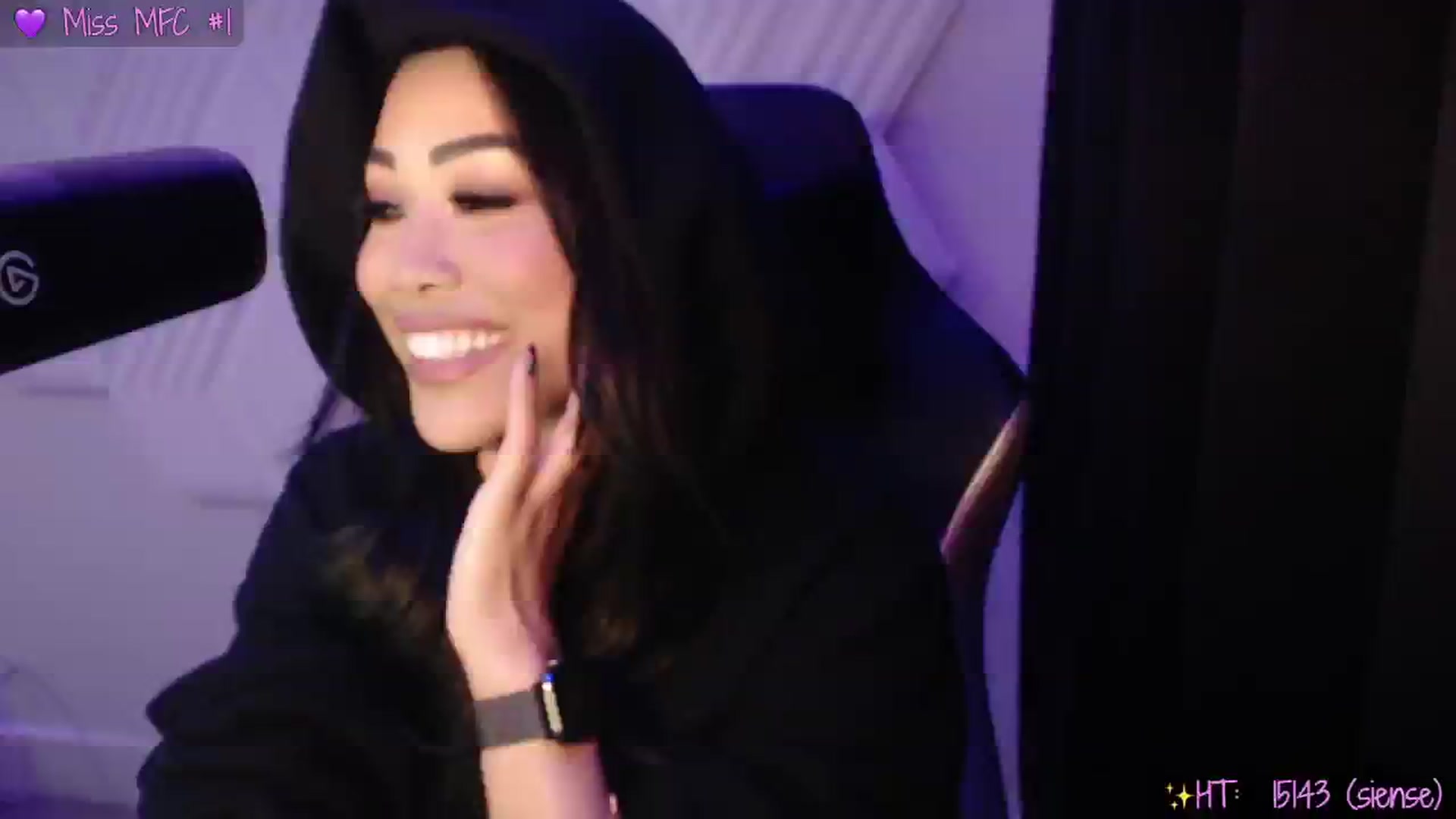 Gallery image thumbnail from SinCityVEE's myfreecams stream on, 01/03/2025, 07:18 image 1 of 20