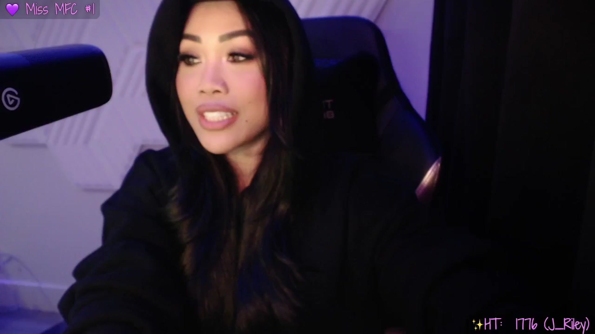 Gallery image thumbnail from SinCityVEE's myfreecams stream on, 01/03/2025, 07:18 image 8 of 20