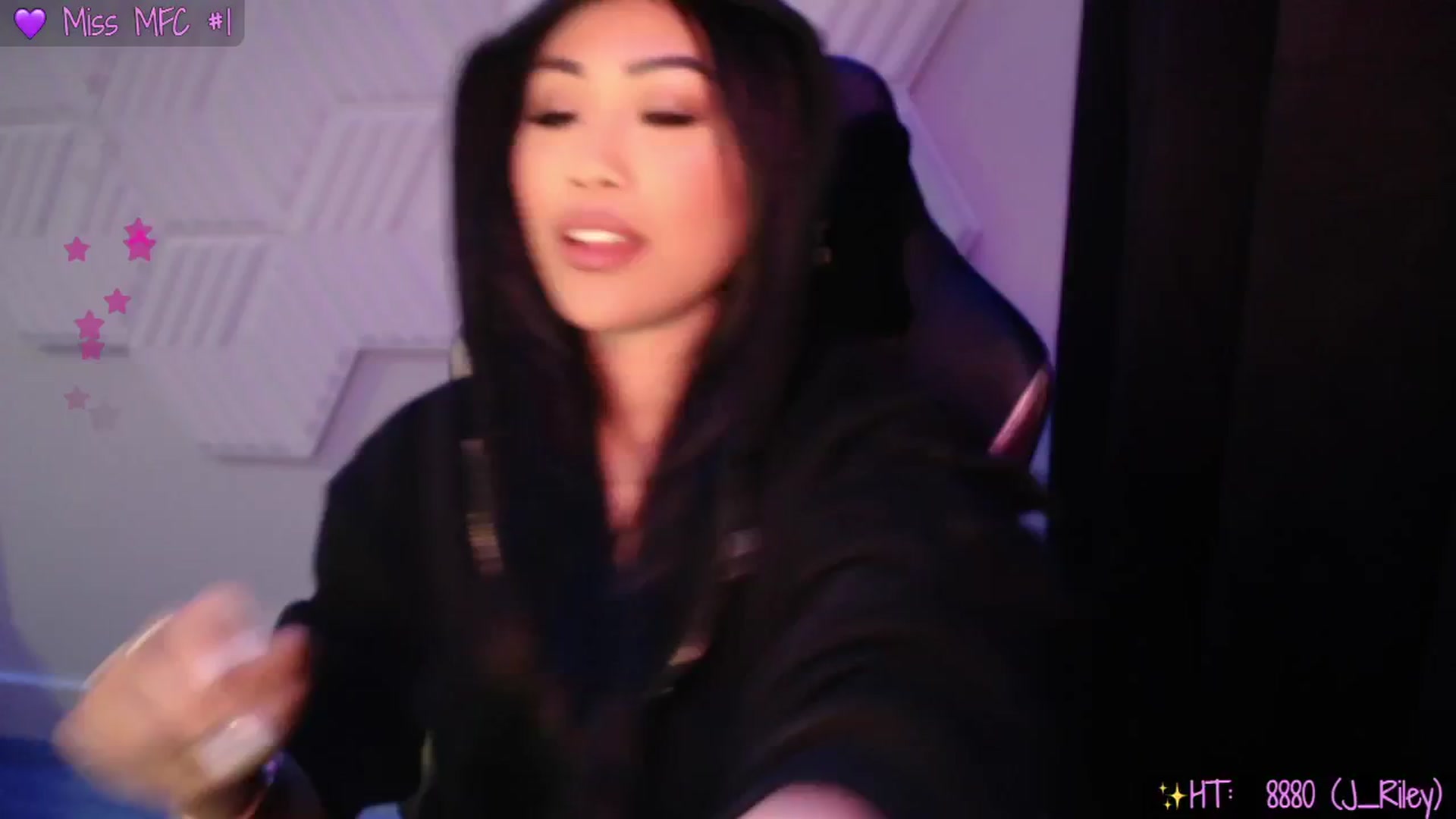 Gallery image thumbnail from SinCityVEE's myfreecams stream on, 01/04/2025, 09:27 image 6 of 20