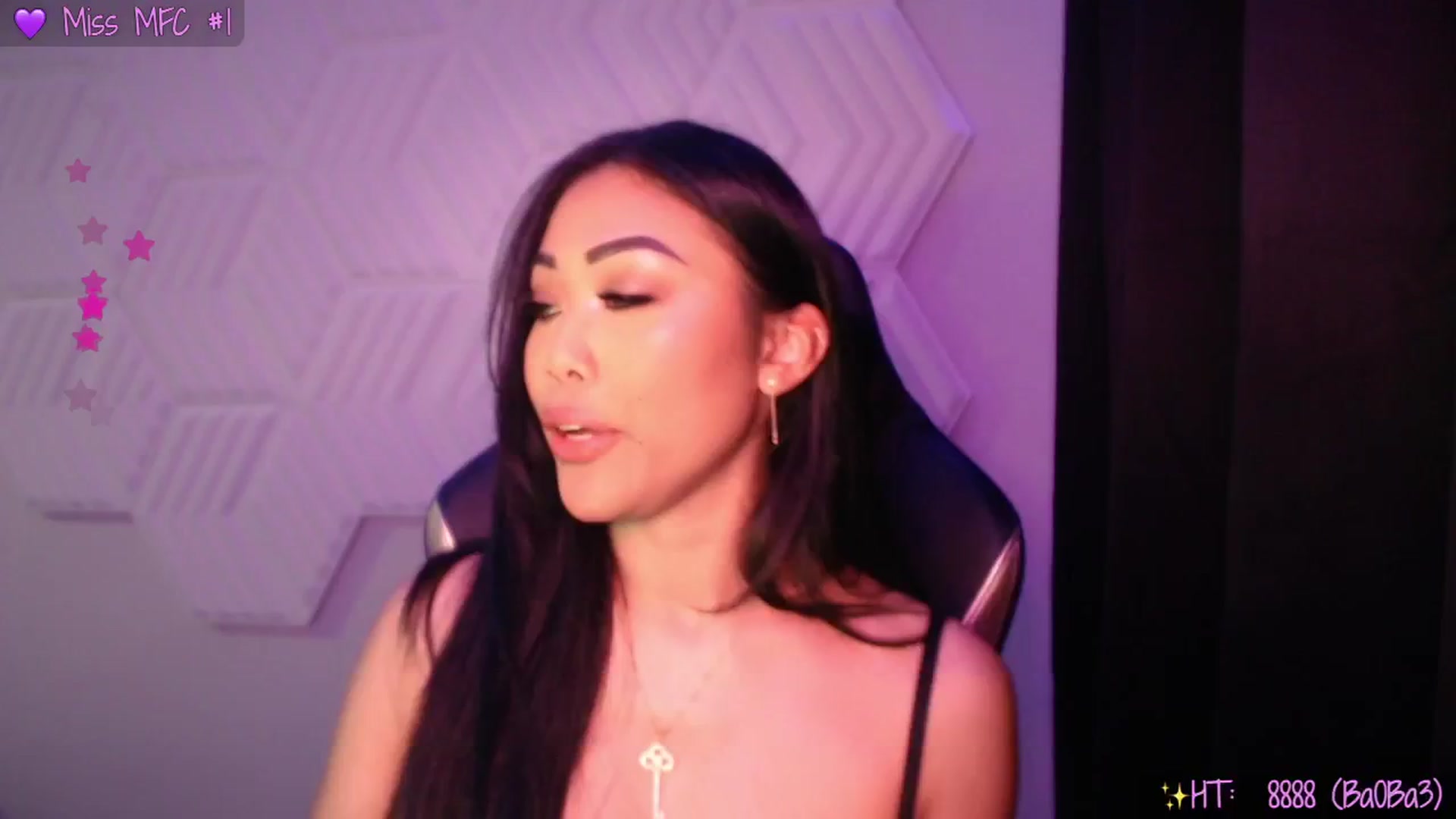 Gallery image thumbnail from SinCityVEE's myfreecams stream on, 01/04/2025, 09:27 image 17 of 20