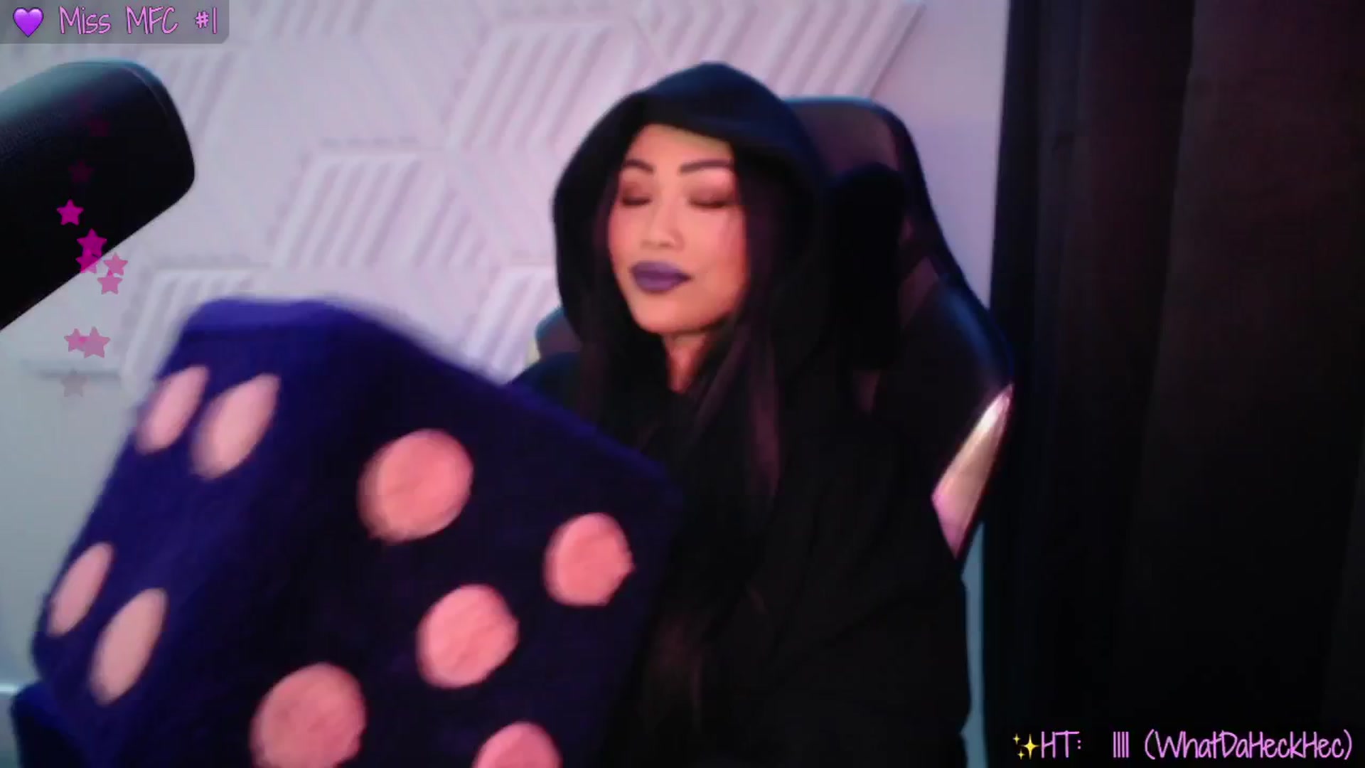 Gallery image thumbnail from SinCityVEE's myfreecams stream on, 01/05/2025, 08:14 image 2 of 20
