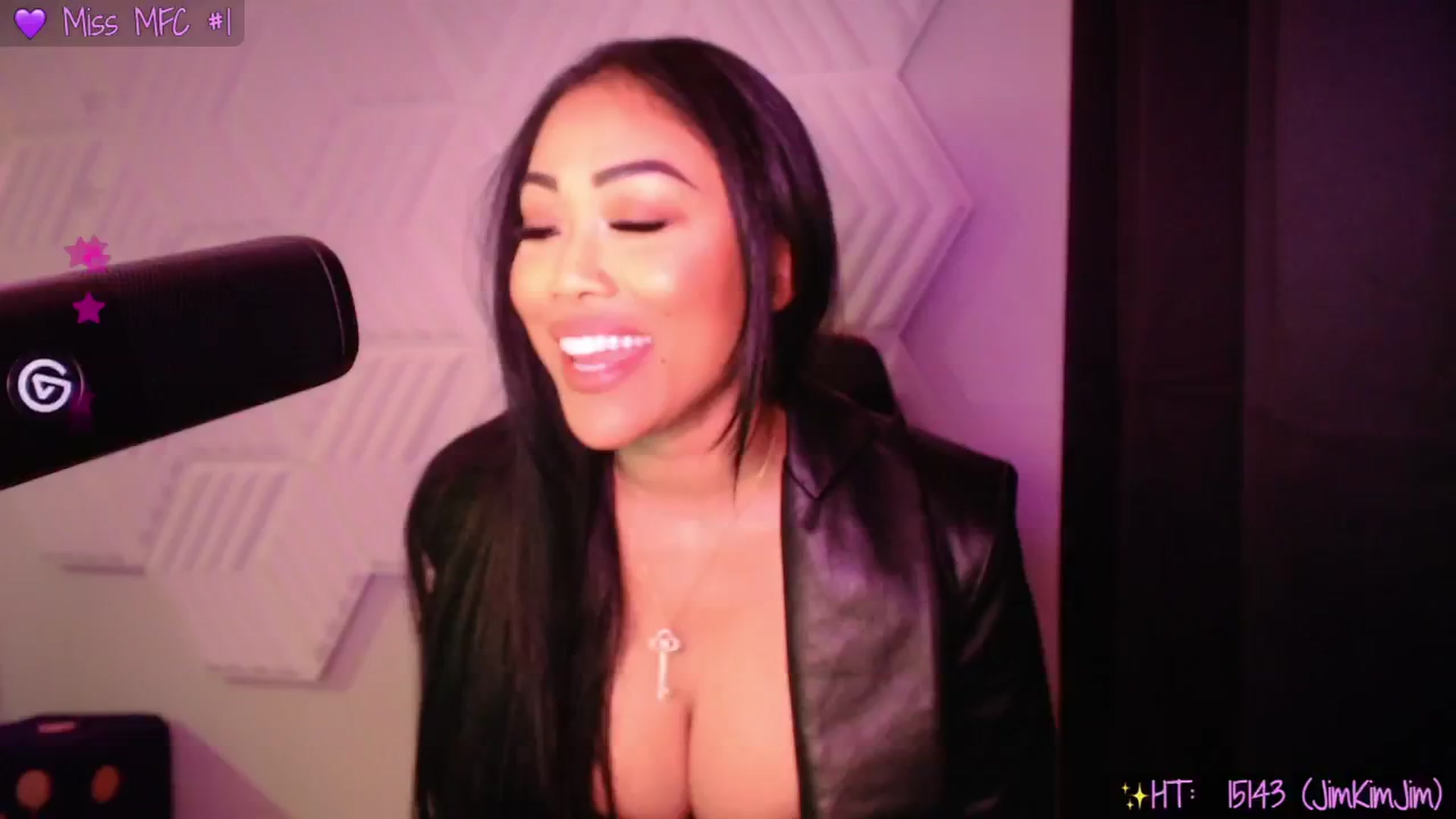 Gallery image thumbnail from SinCityVEE's myfreecams stream on, 01/07/2025, 07:02 image 6 of 20