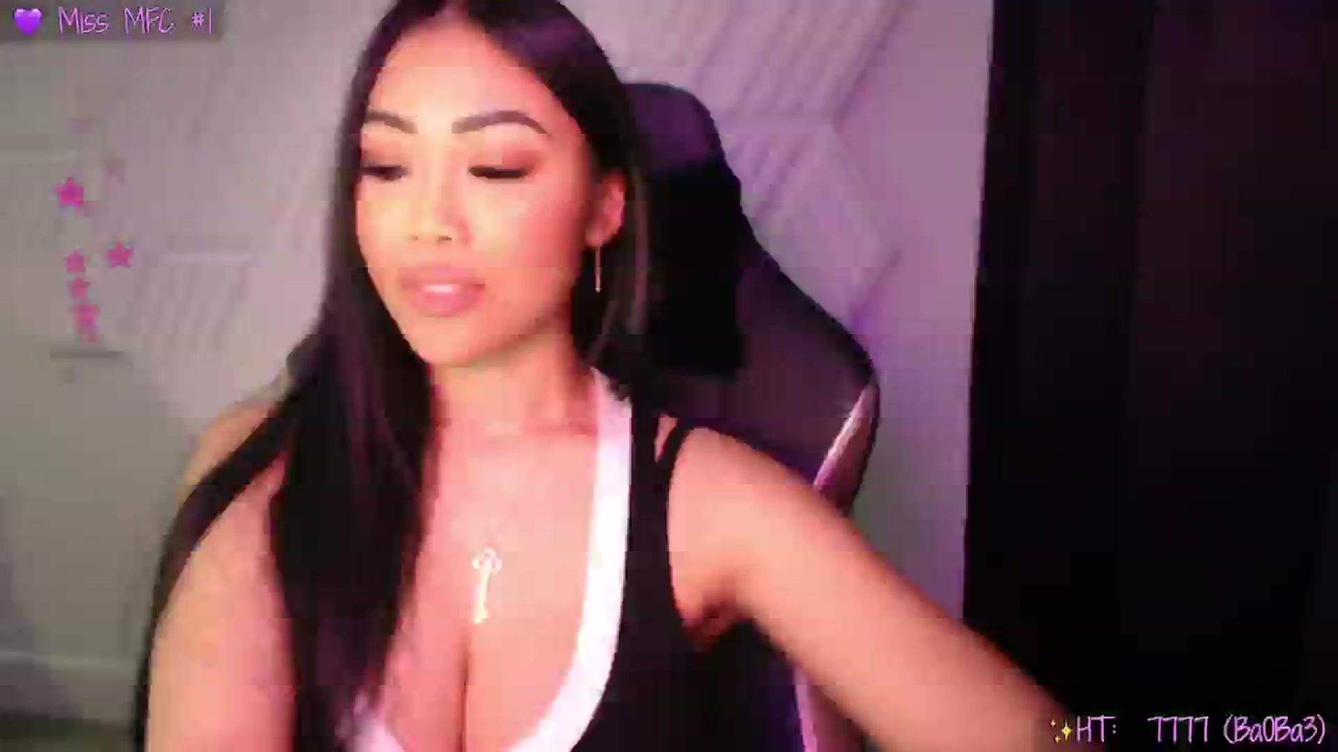Gallery image thumbnail from SinCityVEE's myfreecams stream on, 01/08/2025, 06:27 image 15 of 20