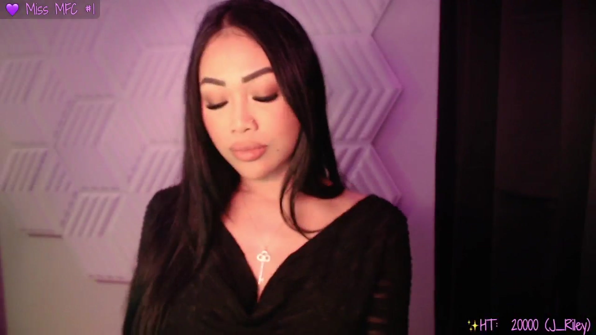 Gallery image thumbnail from SinCityVEE's myfreecams stream on, 01/09/2025, 08:49 image 11 of 20