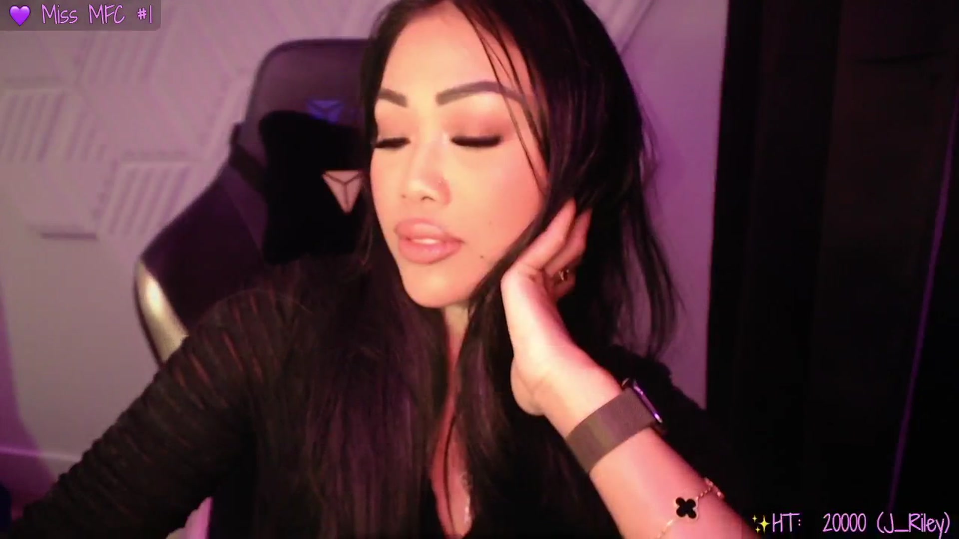 Gallery image thumbnail from SinCityVEE's myfreecams stream on, 01/09/2025, 08:49 image 18 of 20