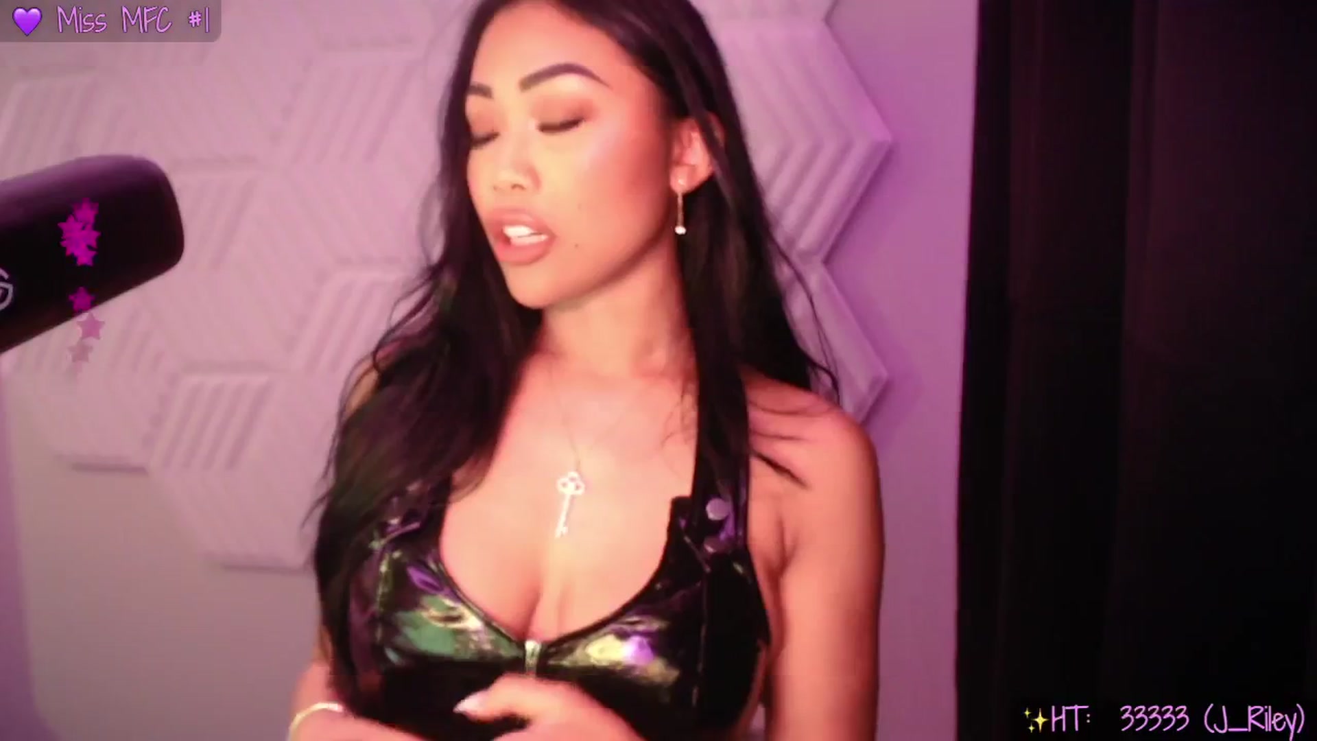 Gallery image thumbnail from SinCityVEE's myfreecams stream on, 01/13/2025, 07:31 image 9 of 20
