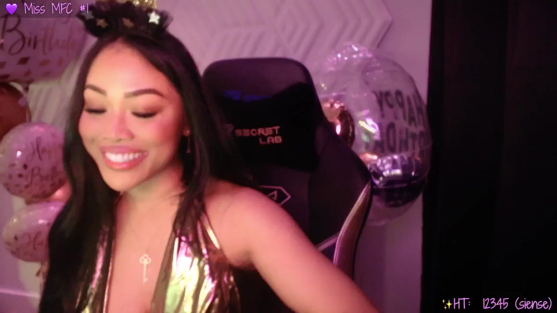 Gallery image thumbnail from SinCityVEE's myfreecams stream on, 01/16/2025, 08:00 image 19 of 20