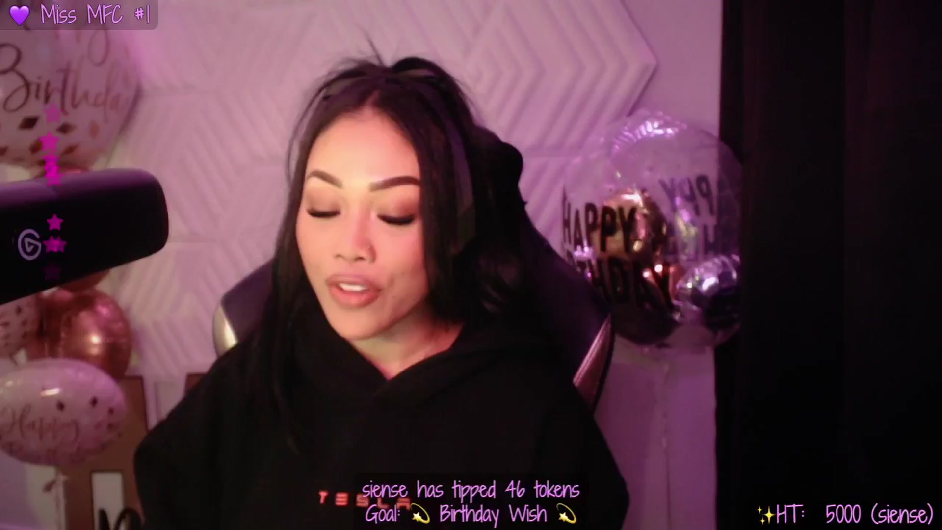 Gallery image thumbnail from SinCityVEE's myfreecams stream on, 01/17/2025, 07:35 image 8 of 20