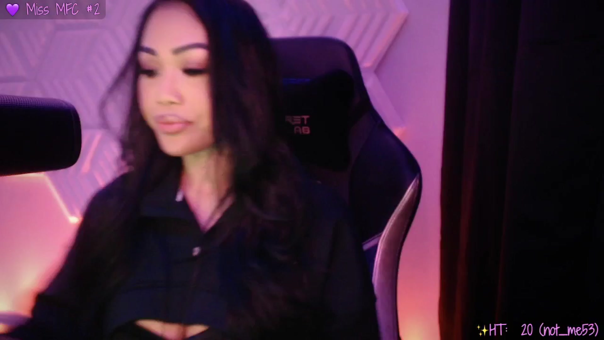 Gallery image thumbnail from SinCityVEE's myfreecams stream on, 01/22/2025, 05:46 image 1 of 20