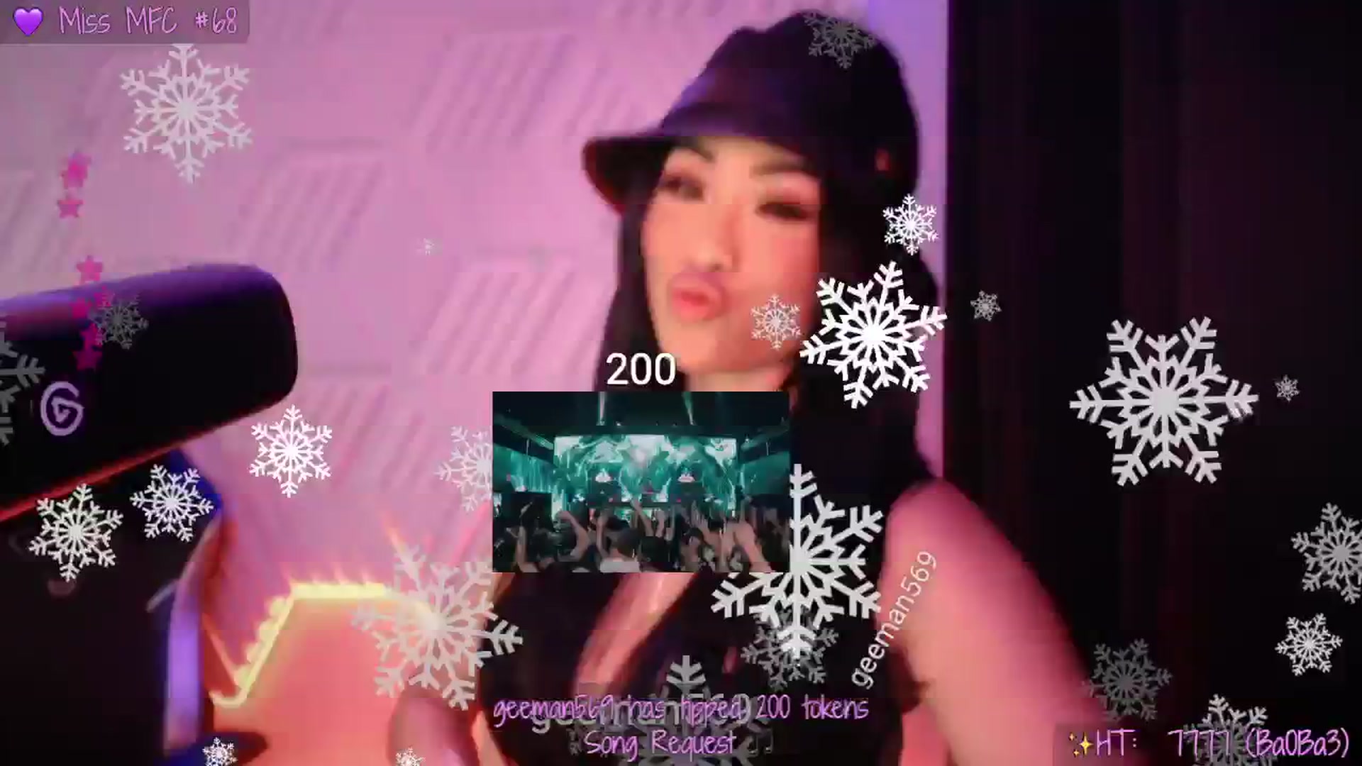 Gallery image thumbnail from SinCityVEE's myfreecams stream on, 02/22/2025, 08:59 image 12 of 20
