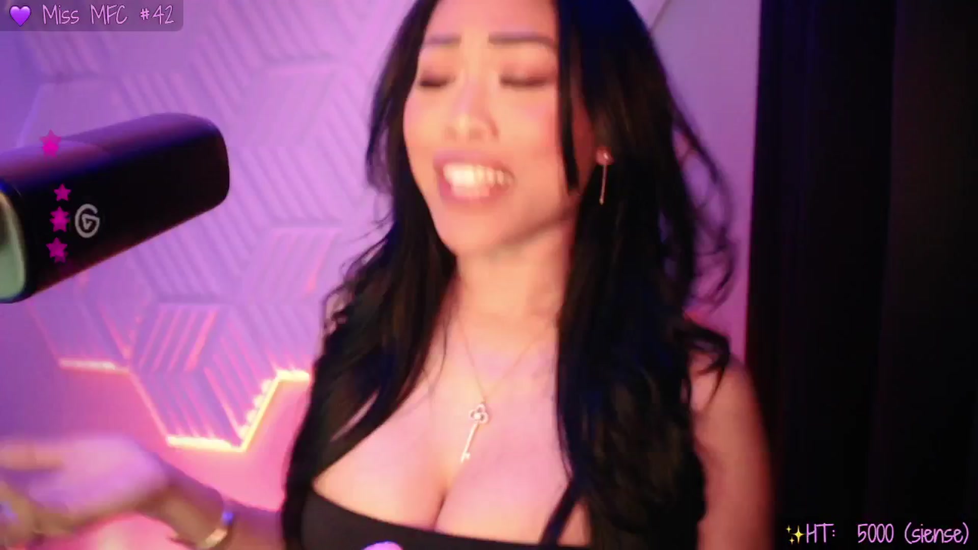 Gallery image thumbnail from SinCityVEE's myfreecams stream on, 03/01/2025, 09:09 image 2 of 20