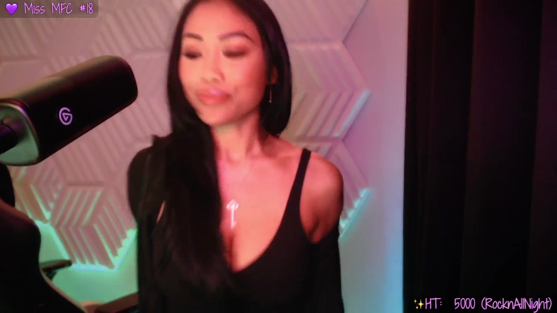 Gallery image thumbnail from SinCityVEE's myfreecams stream on, 03/15/2025, 08:06 image 11 of 20