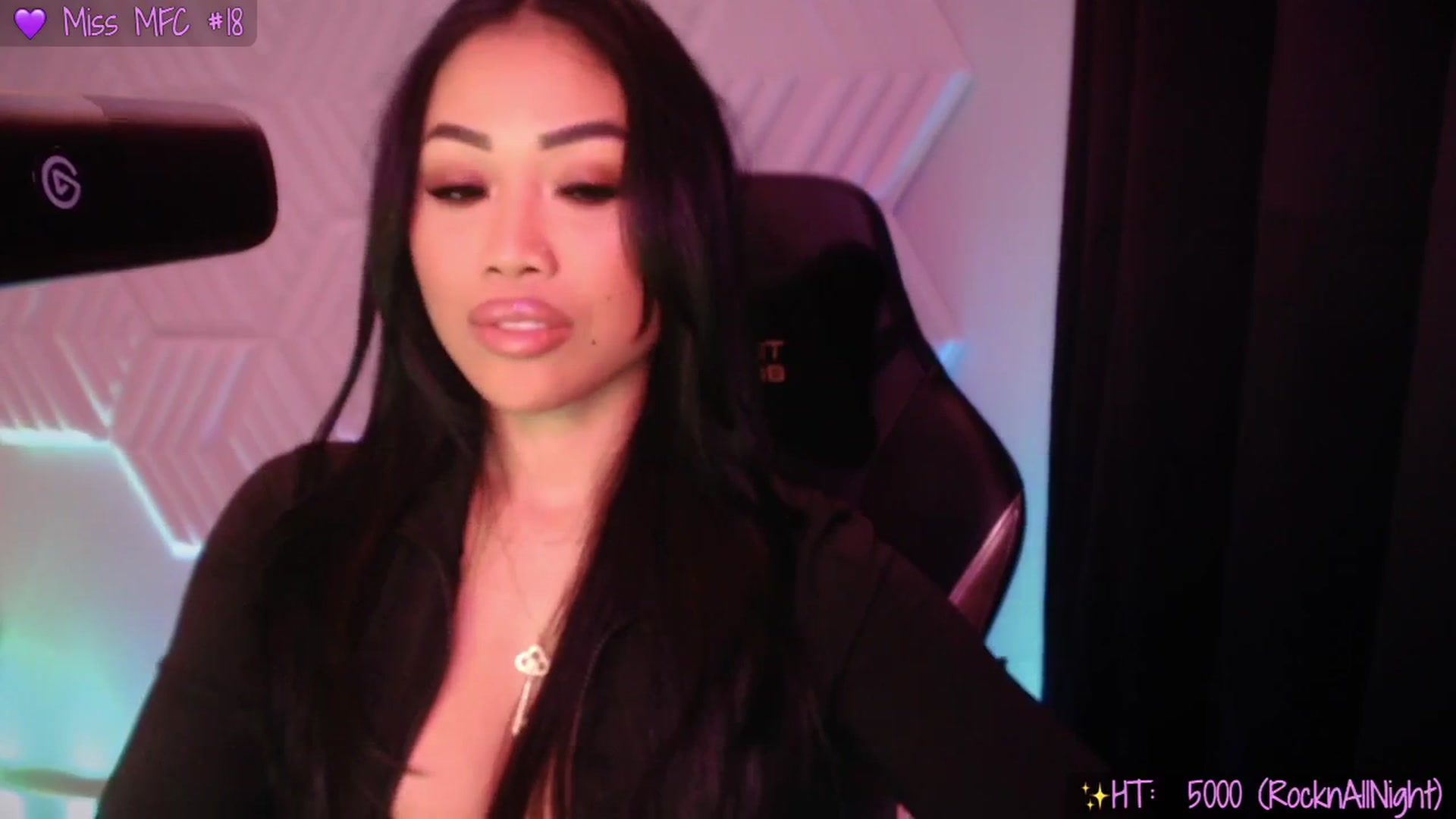 Gallery image thumbnail from SinCityVEE's myfreecams stream on, 03/15/2025, 08:06 image 3 of 20