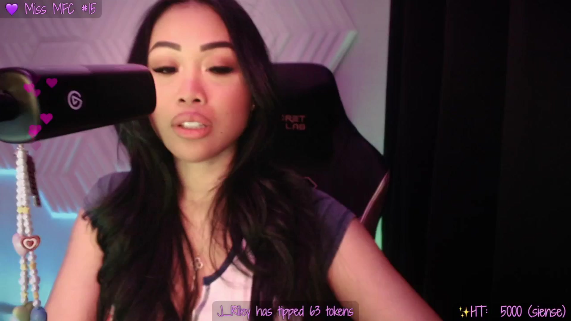 Gallery image thumbnail from SinCityVEE's myfreecams stream on, 03/22/2025, 08:41 image 3 of 20