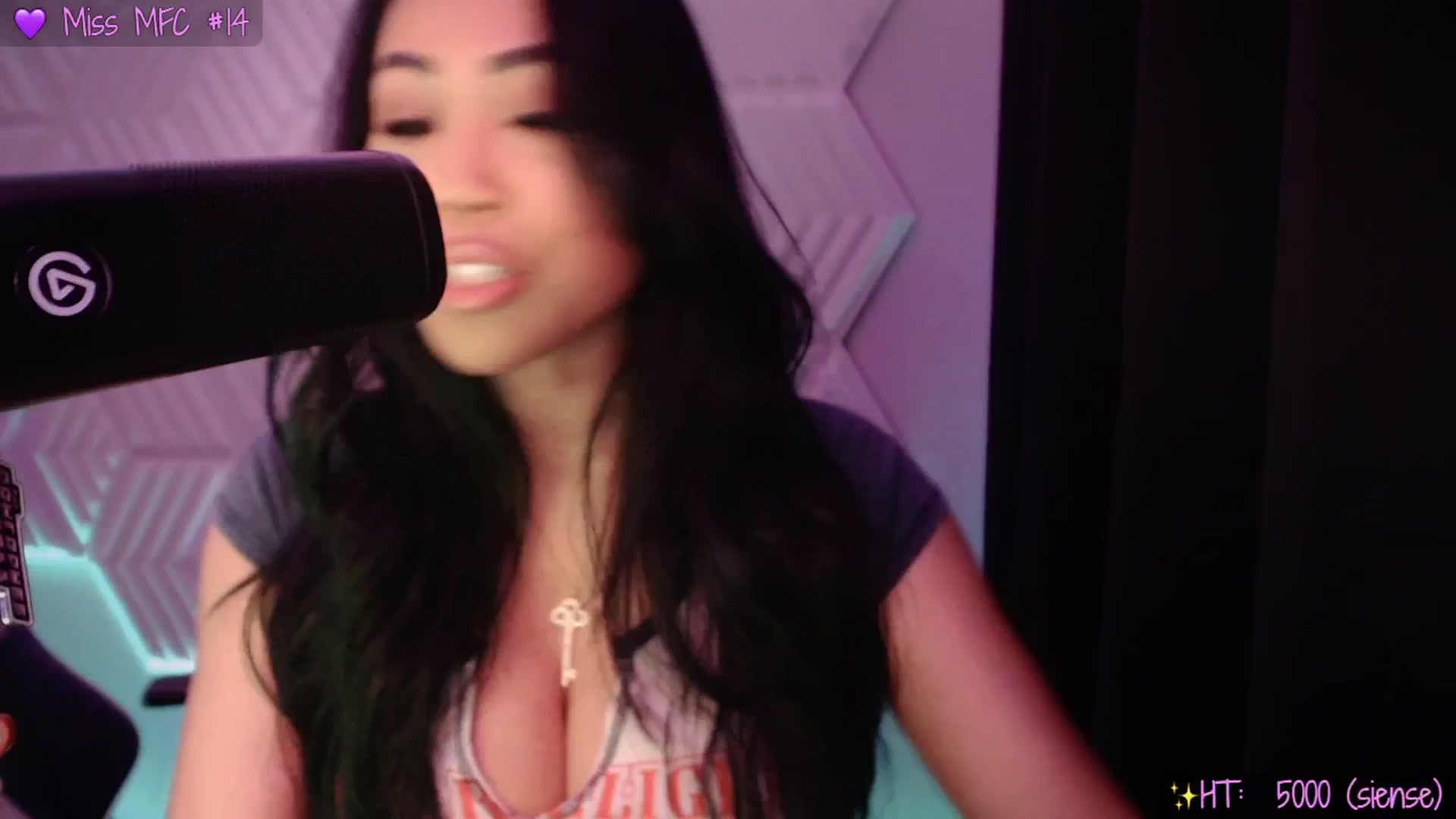 Gallery image thumbnail from SinCityVEE's myfreecams stream on, 03/22/2025, 08:41 image 14 of 20