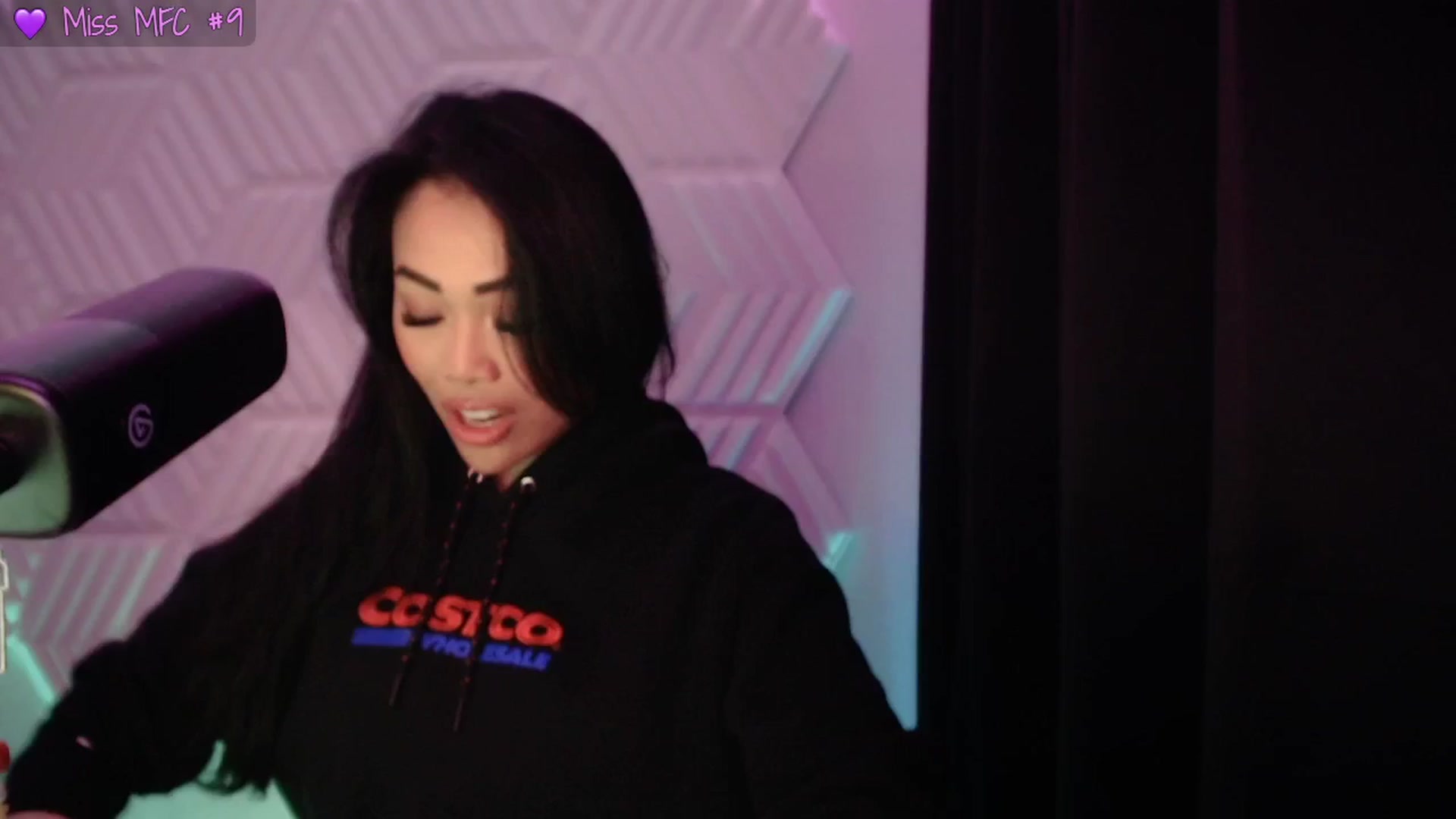 Gallery image thumbnail from SinCityVEE's myfreecams stream on, 03/23/2025, 09:19 image 6 of 20