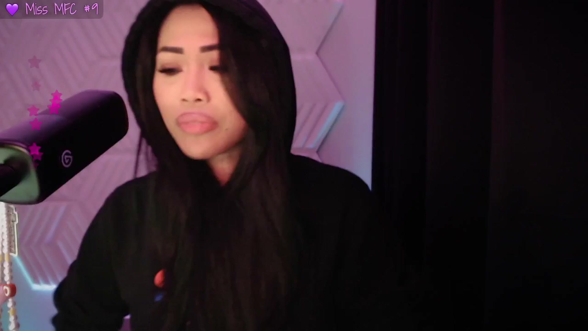 Gallery image thumbnail from SinCityVEE's myfreecams stream on, 03/23/2025, 09:19 image 5 of 20