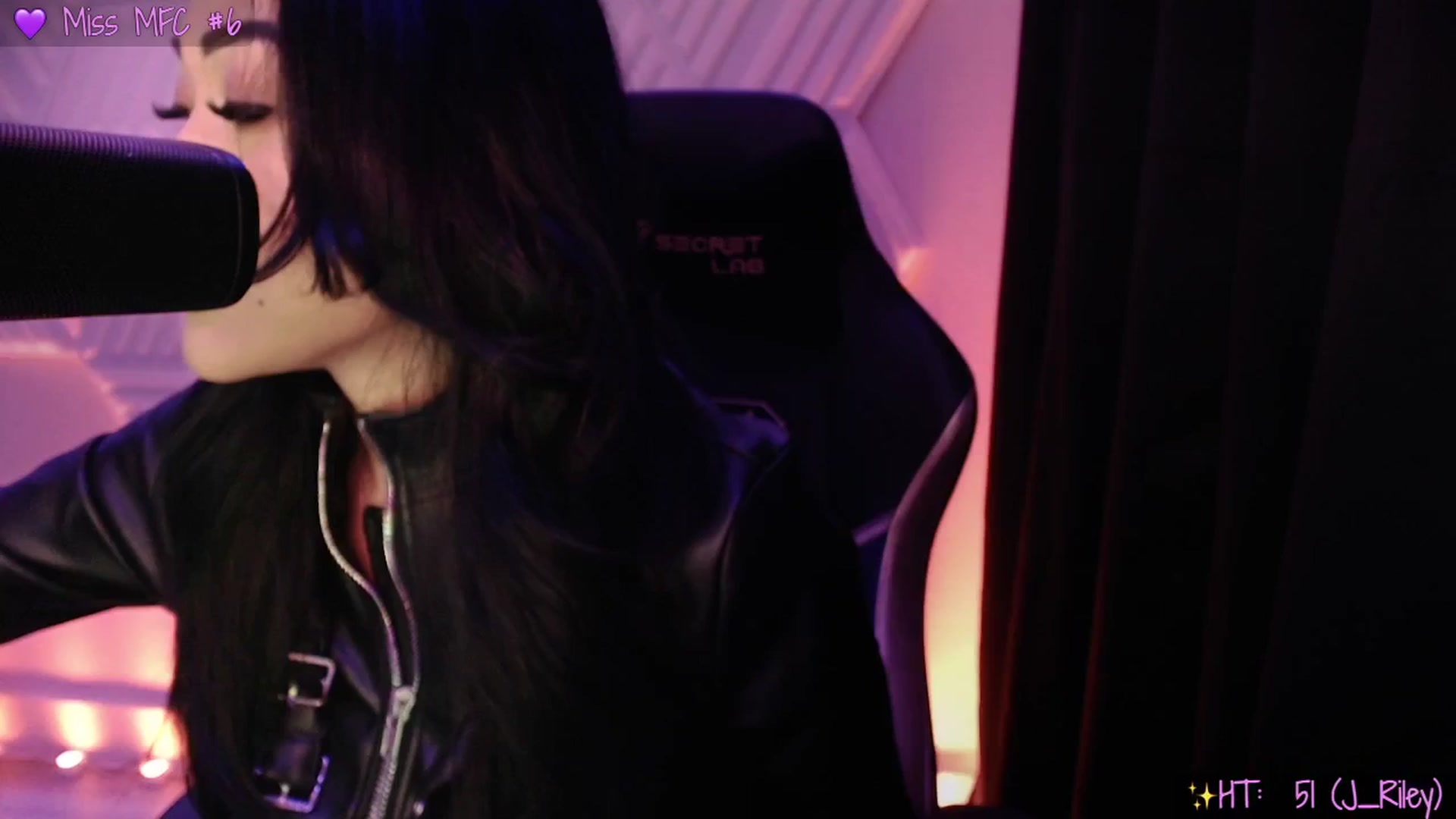 Gallery image thumbnail from SinCityVEE's myfreecams stream on, 04/05/2025, 05:29 image 16 of 20