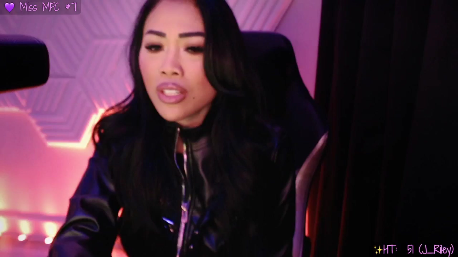 Gallery image thumbnail from SinCityVEE's myfreecams stream on, 04/05/2025, 05:29 image 17 of 20