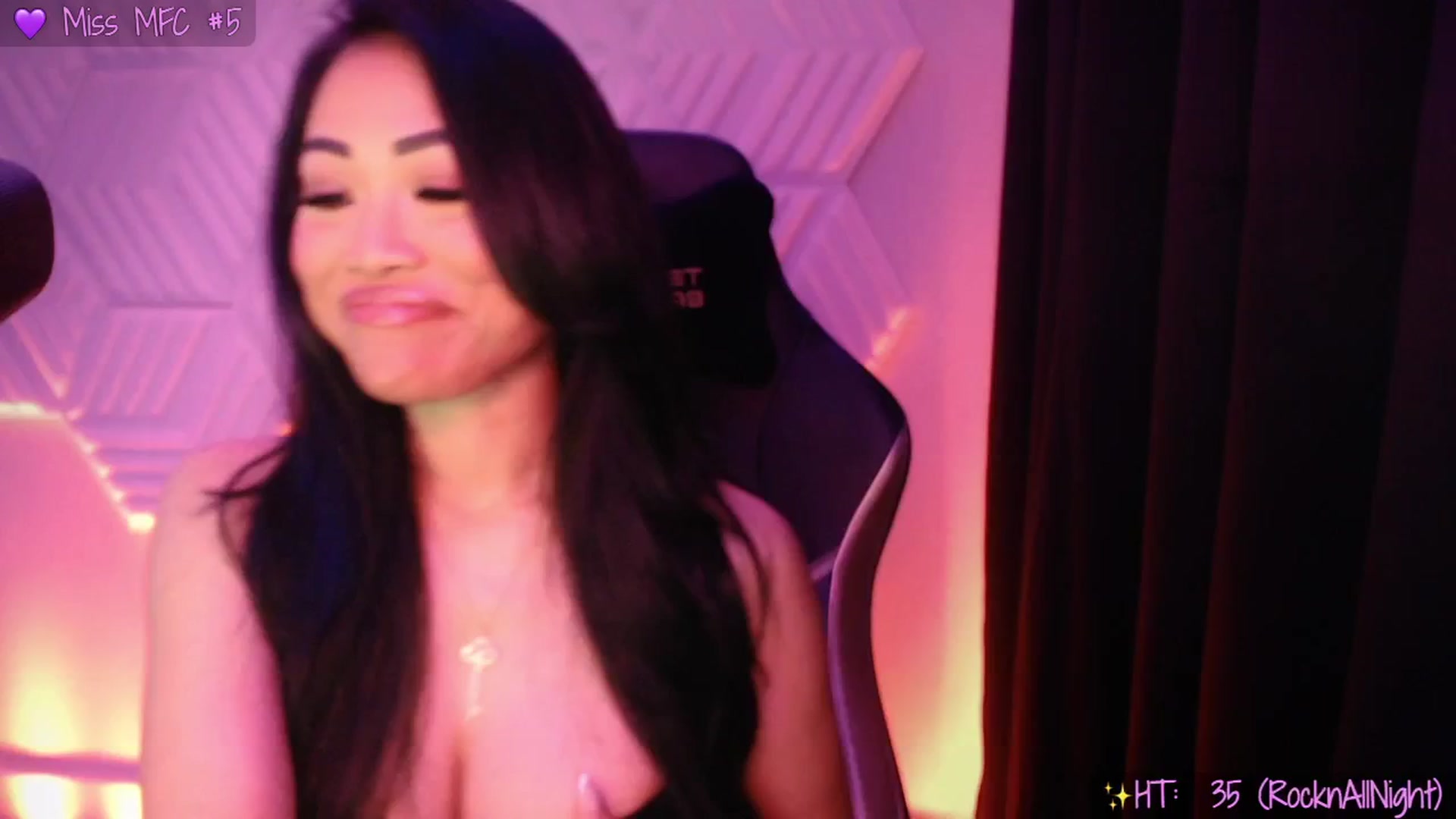 Gallery image thumbnail from SinCityVEE's myfreecams stream on, 04/09/2025, 07:49 image 3 of 20