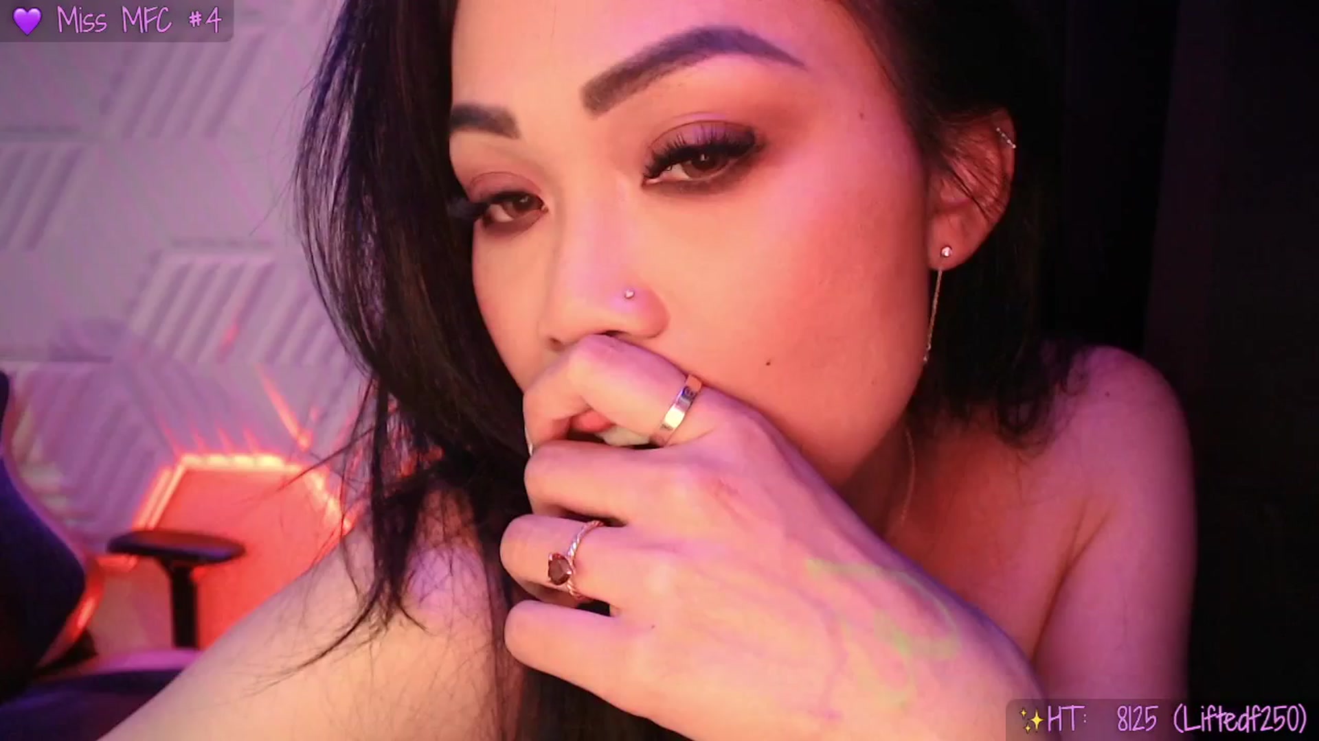 Gallery image thumbnail from SinCityVEE's myfreecams stream on, 04/11/2025, 15:57 image 3 of 20